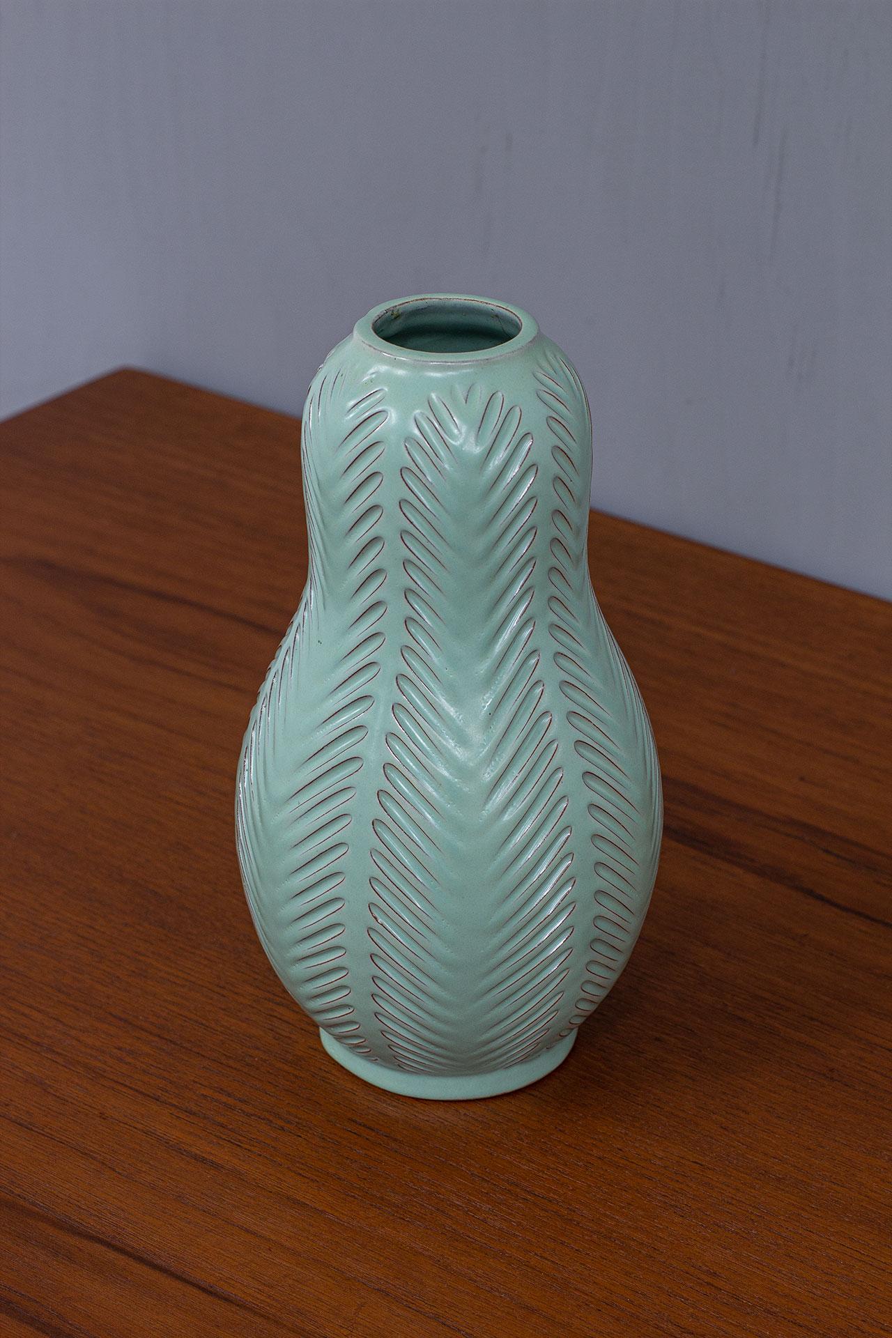 Scandinavian Modern Anna-Lisa Thomson Vase Celadon Glazed Incised Ceramic, Upsala-Ekeby Sweden 1940s