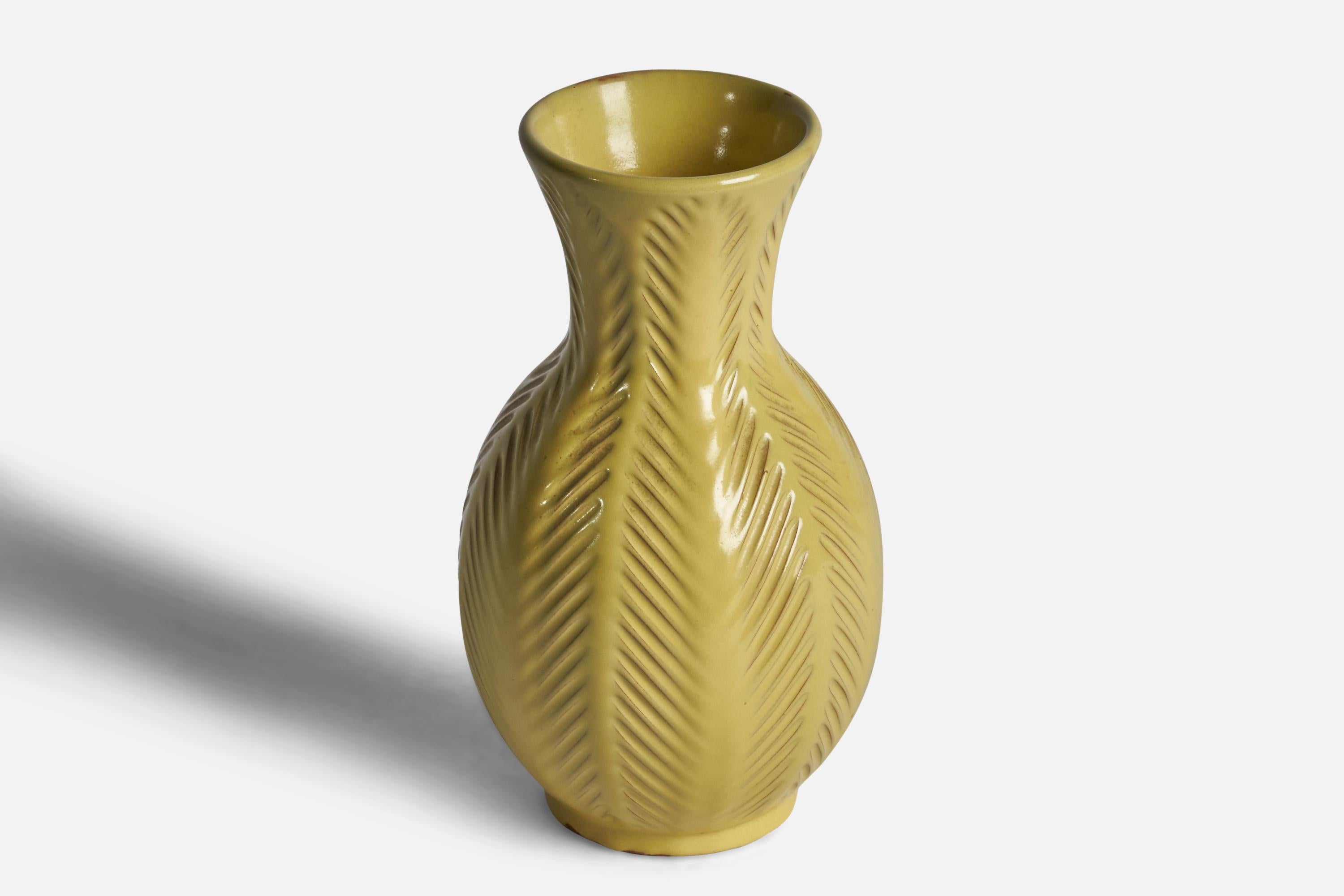 Mid-Century Modern Anna-Lisa Thomson, Vase, Earthenware, Sweden, 1930s For Sale