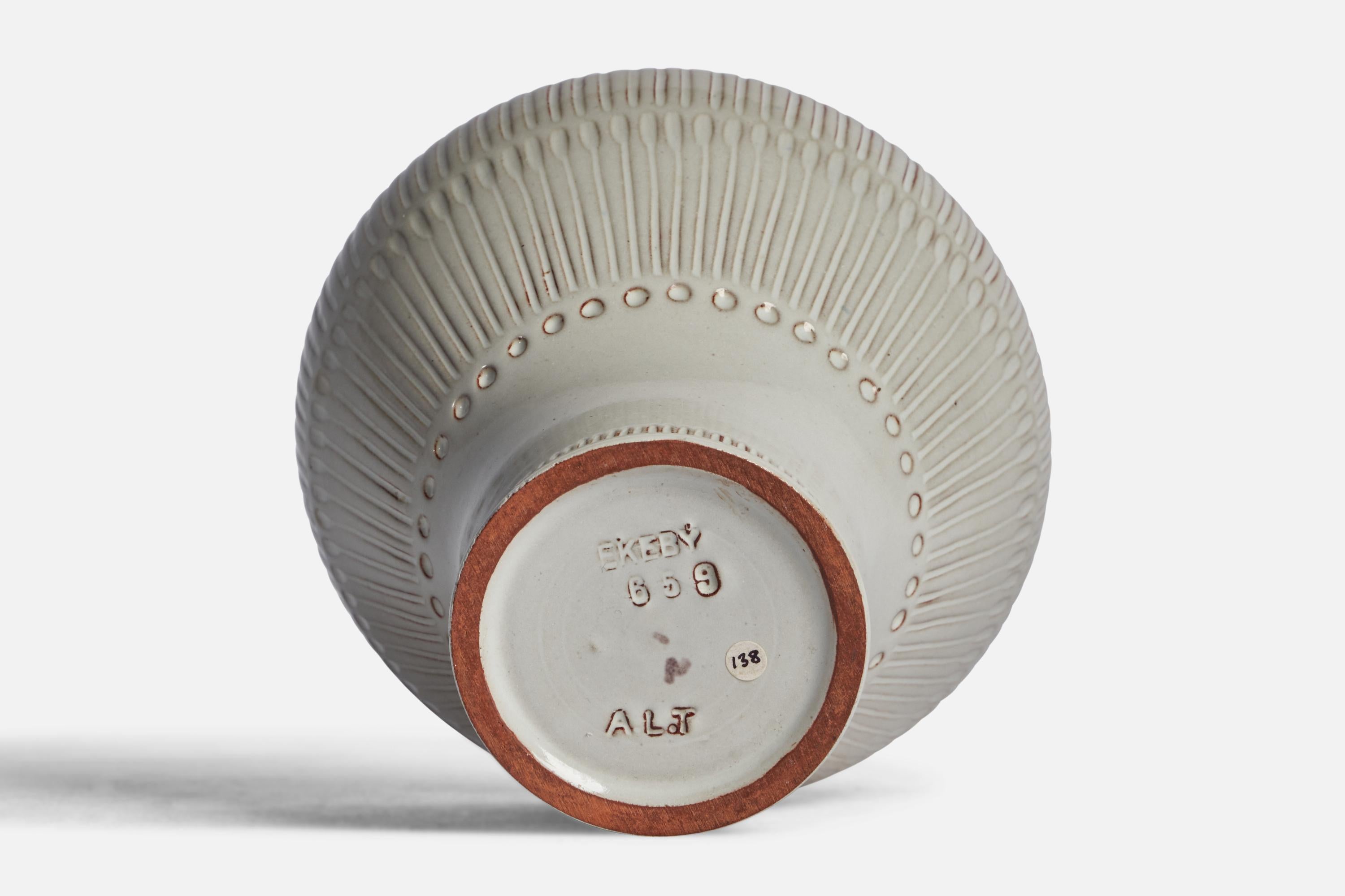 Mid-20th Century Anna-Lisa Thomson, Vase, Earthenware, Sweden, 1930s For Sale