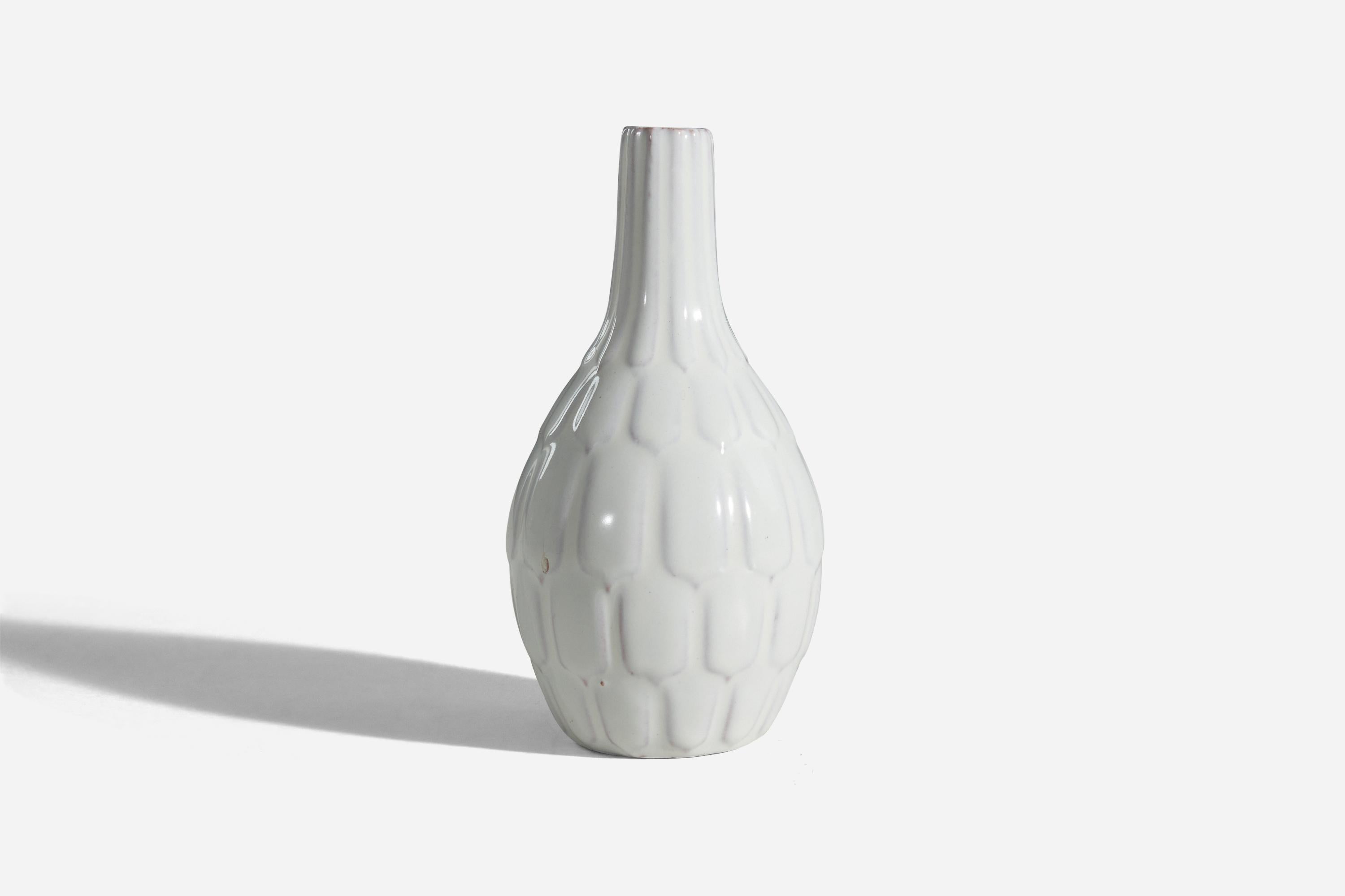 Organic Modern Anna-Lisa Thomson, Vase, Earthenware, Upsala-Ekeby, Sweden, 1951-1952 For Sale