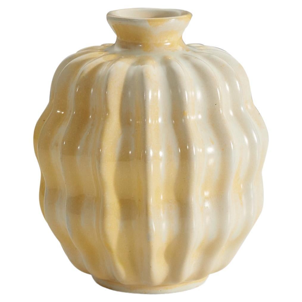 Anna-Lisa Thomson, Vase, Glazed Ceramic, Upsala-Ekeby Sweden 1940s