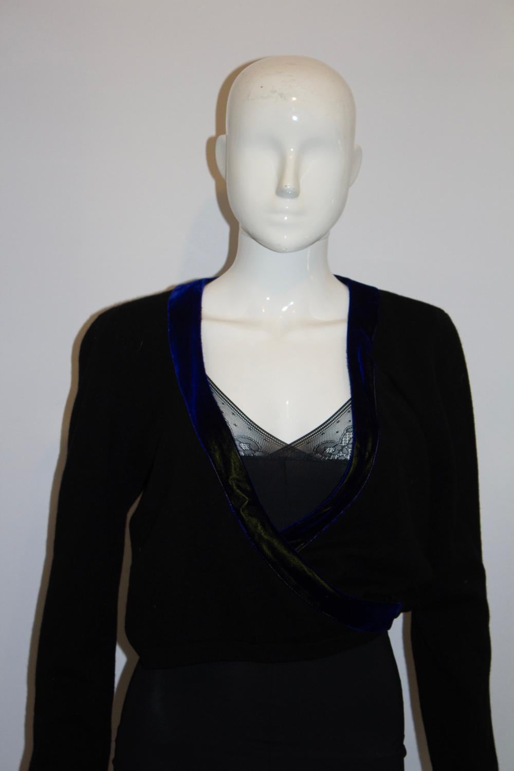 Anna Molinari for Blumarine Cardigan with Velvet trim In Good Condition For Sale In London, GB
