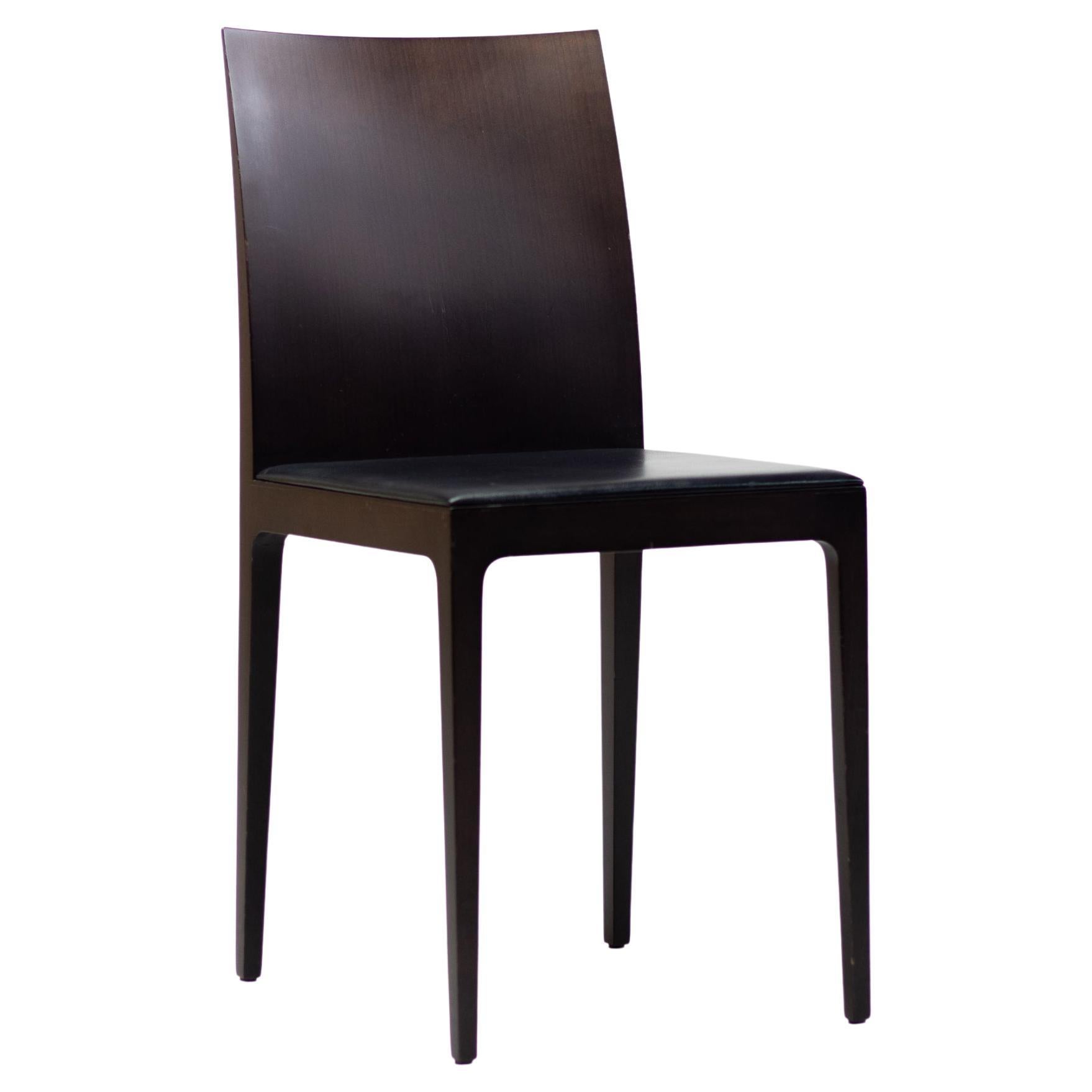 Sillas Anna R de L&R Palomba Crassevig Italia Madera Chocolate Oscuro Cuero Negro