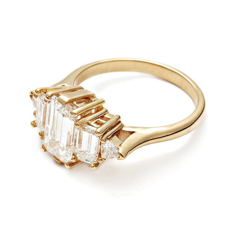 Art Deco Anna Sheffield 2.66ctw White Diamond Emerald Cut and Baguette Engagement Ring For Sale