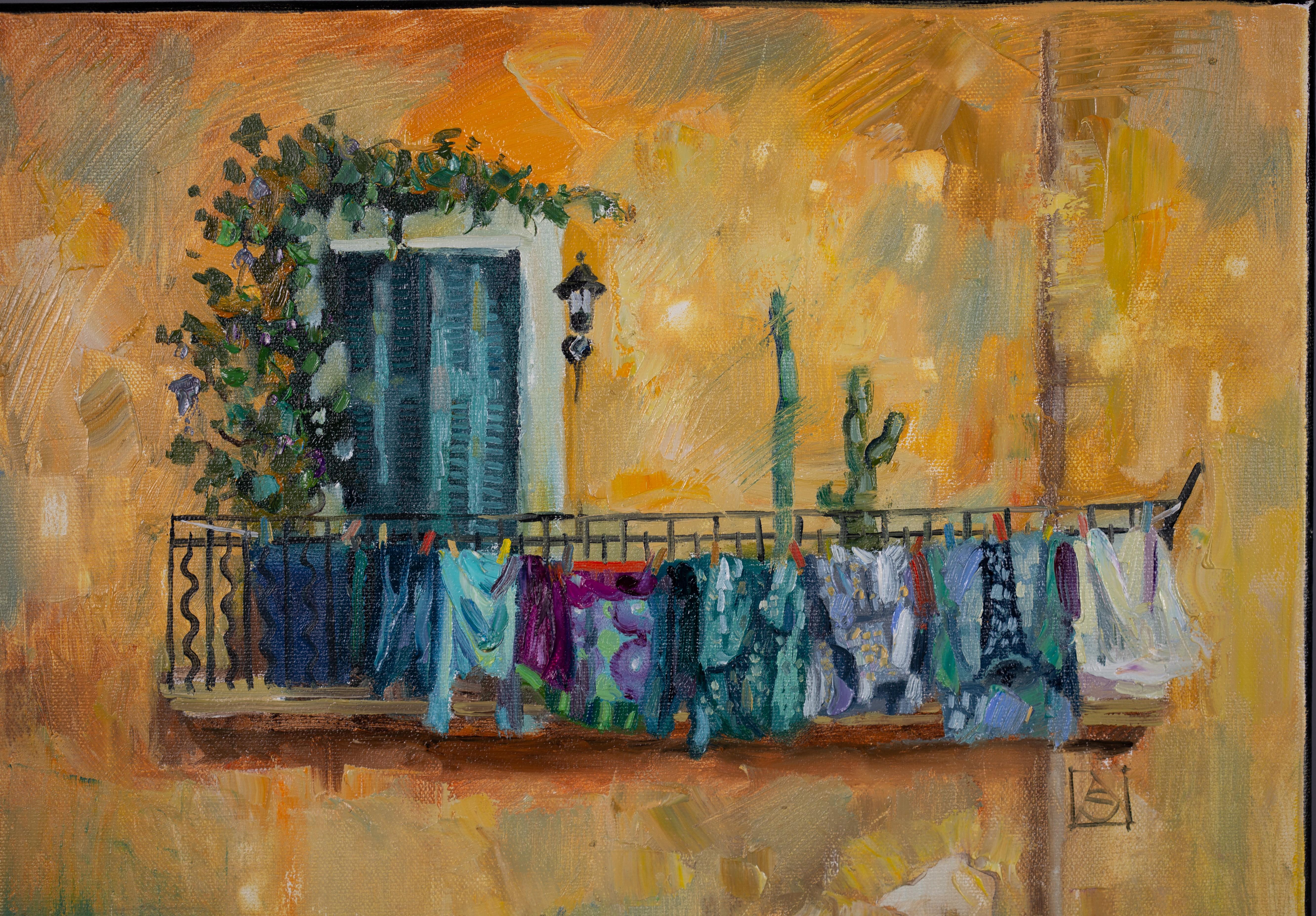 Balcon dans la vieille ville de Vintimille. Italie, jaune, bleu, balcon, mer, été en vente 14