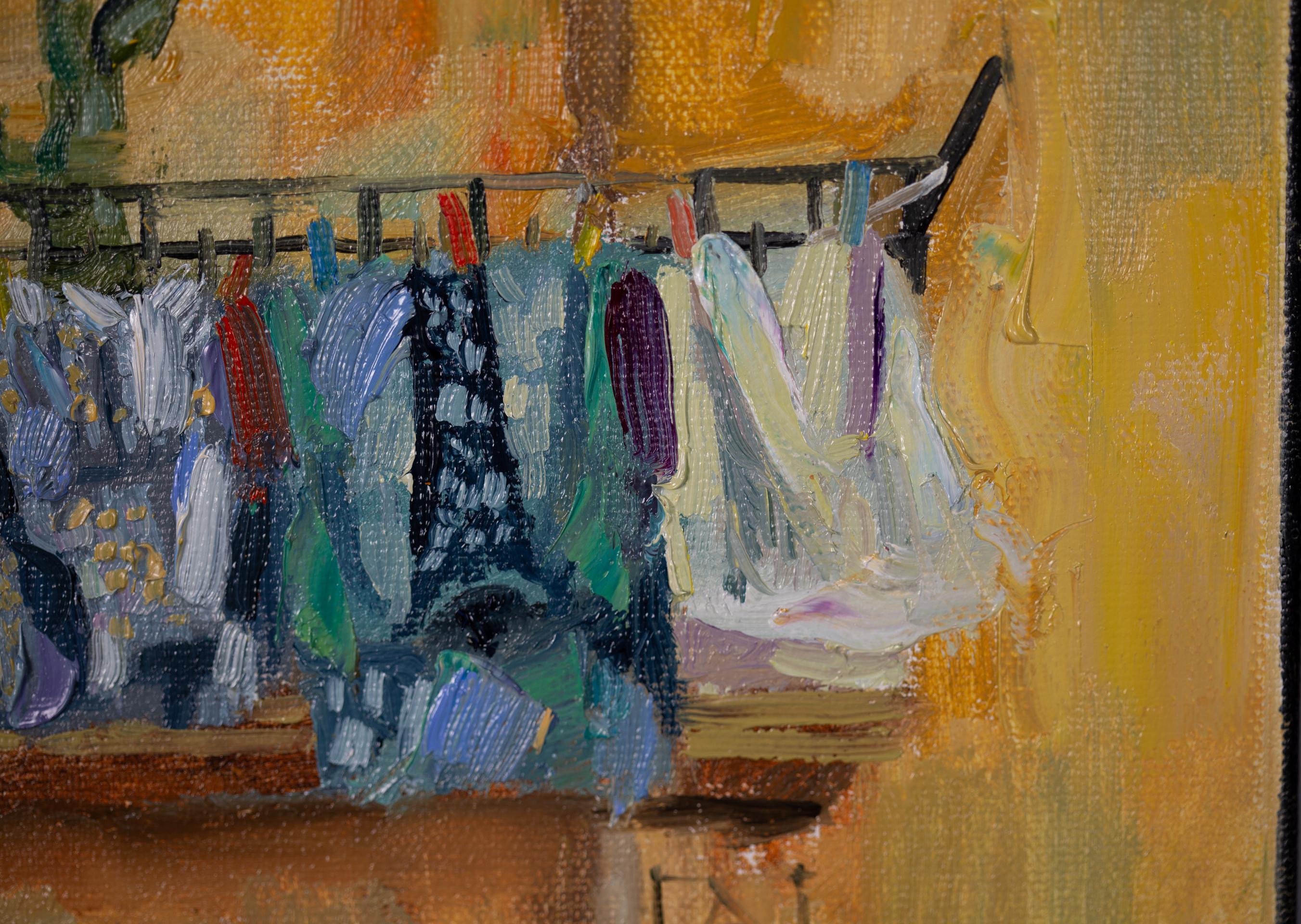Balcon dans la vieille ville de Vintimille. Italie, jaune, bleu, balcon, mer, été en vente 4