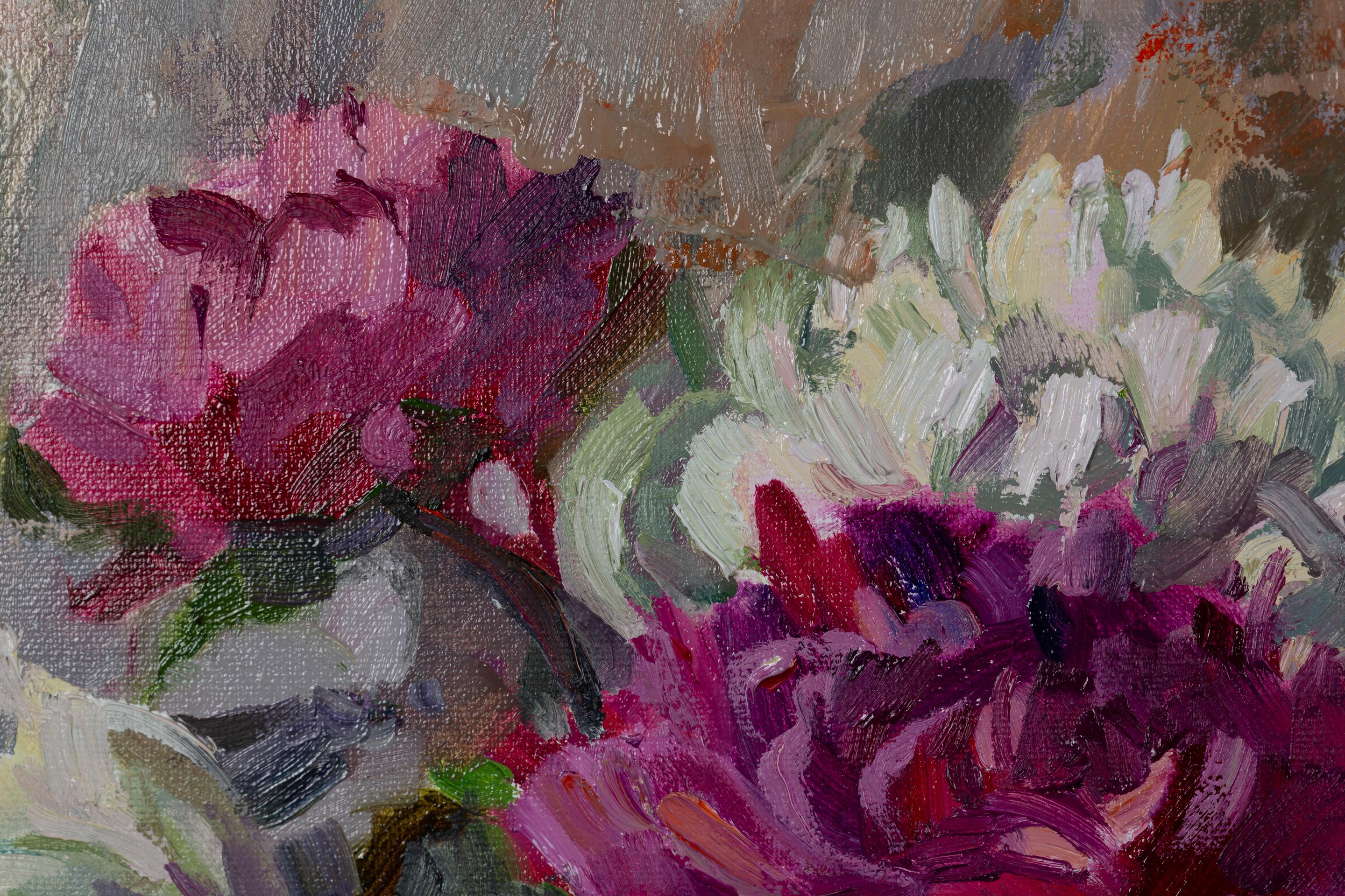 Blumenstrauß aus Pfingstrosen und Holunderbeeren im Angebot 11