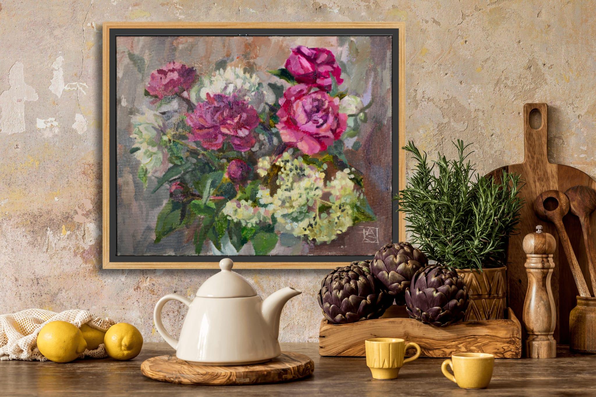Blumenstrauß aus Pfingstrosen und Holunderbeeren im Angebot 3