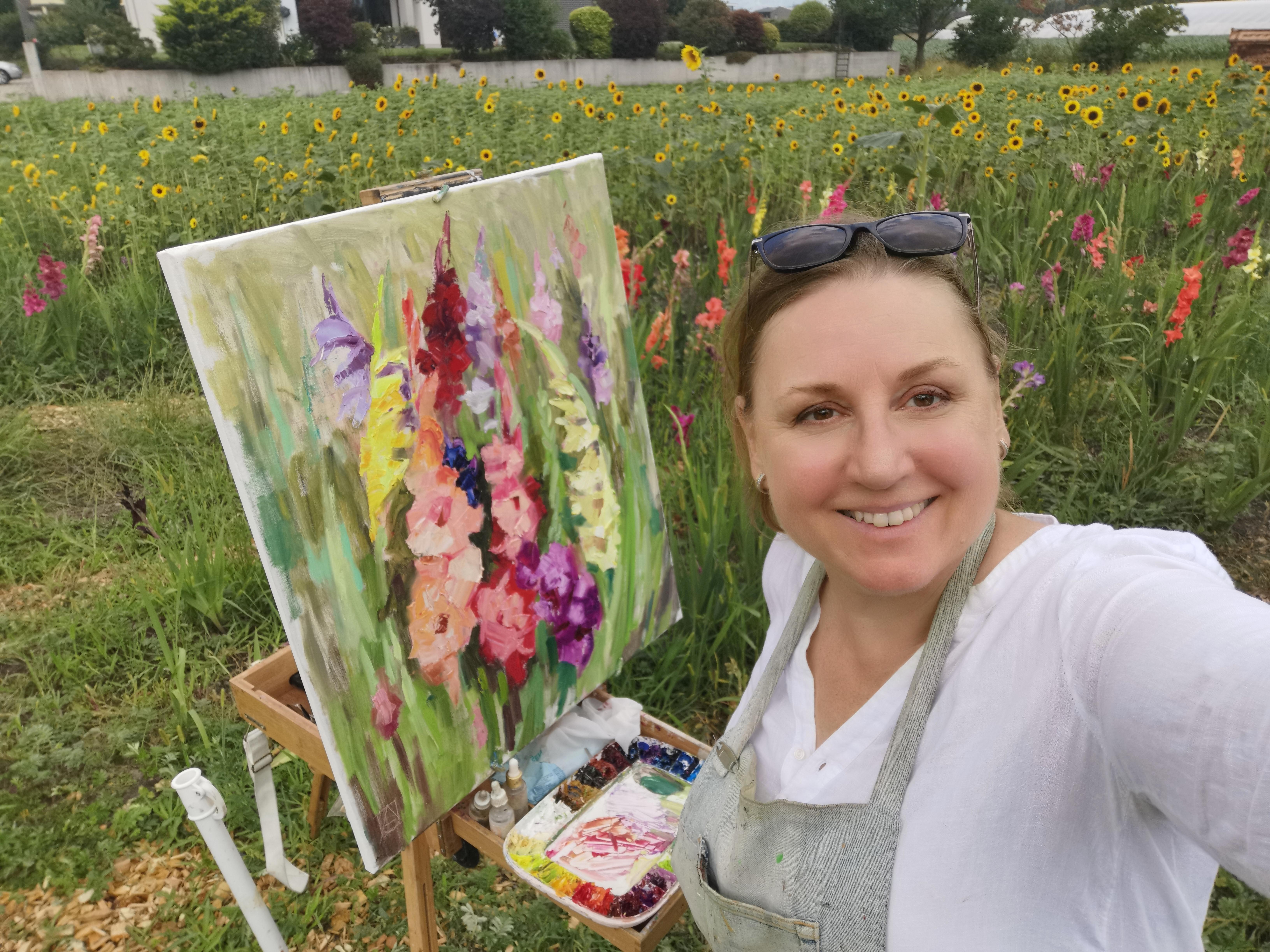 Colorful Gladioli. Vertical, landscape, oil, impressionism, flowers For Sale 9