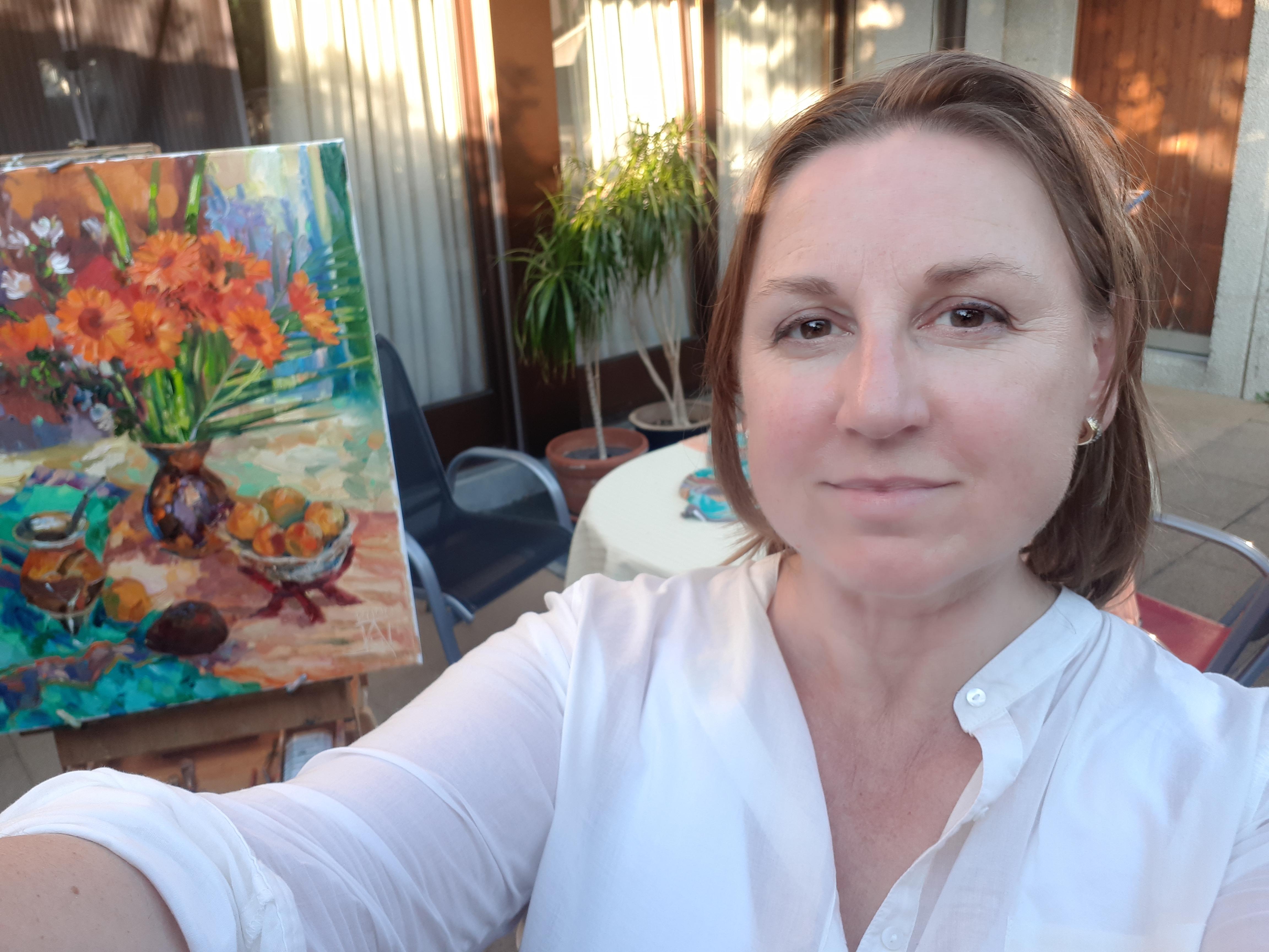 Stato d'animo arancione. Natura morta con fiori, verticale, pronta da appendere, artSgallery - Painting Postimpressionismo di Anna Shesterikova