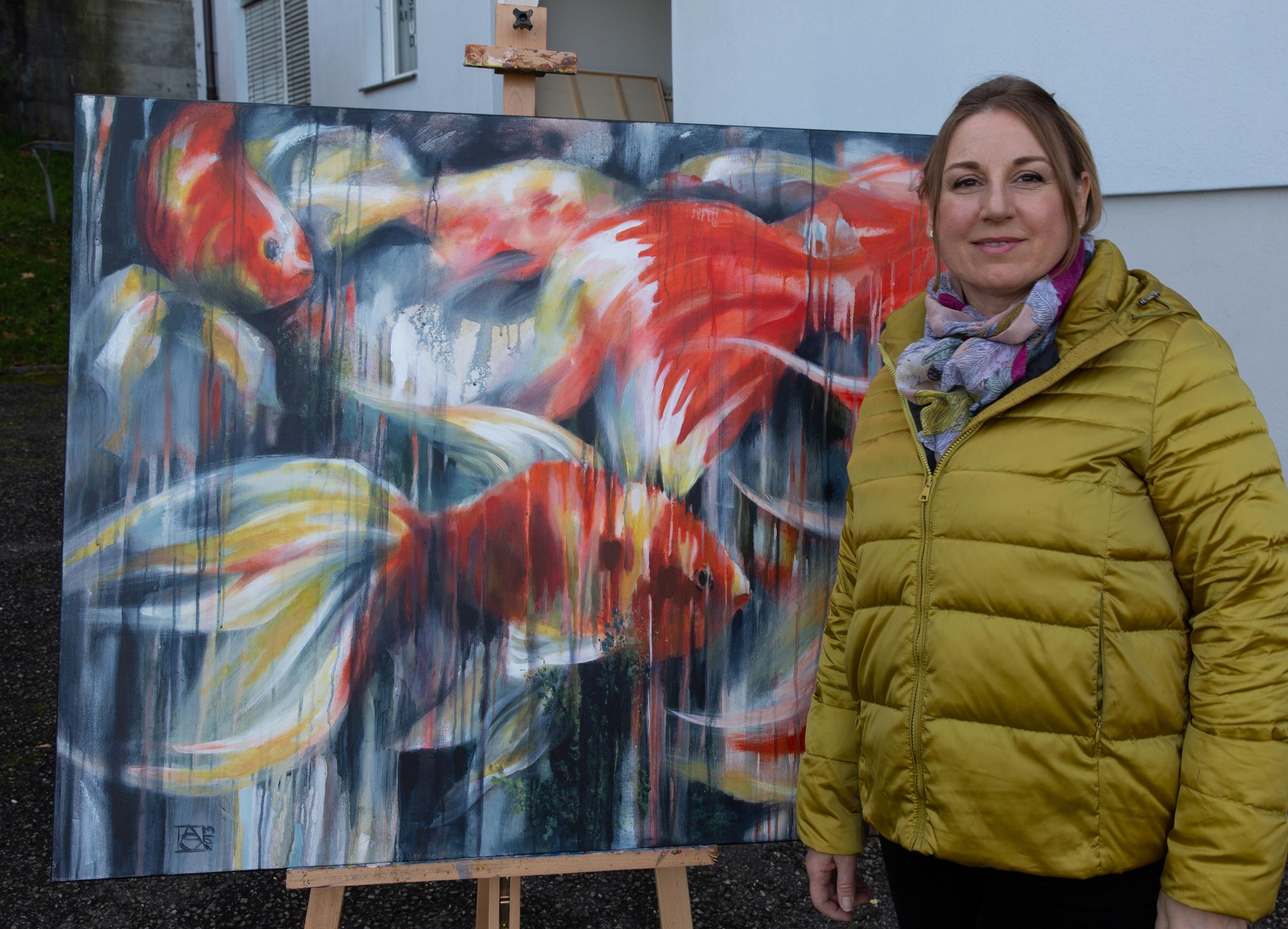 Il fiume del tempo. Orizzontale, grande formato, pesce, rosso, semi-astratto - Painting Espressionismo astratto di Anna Shesterikova