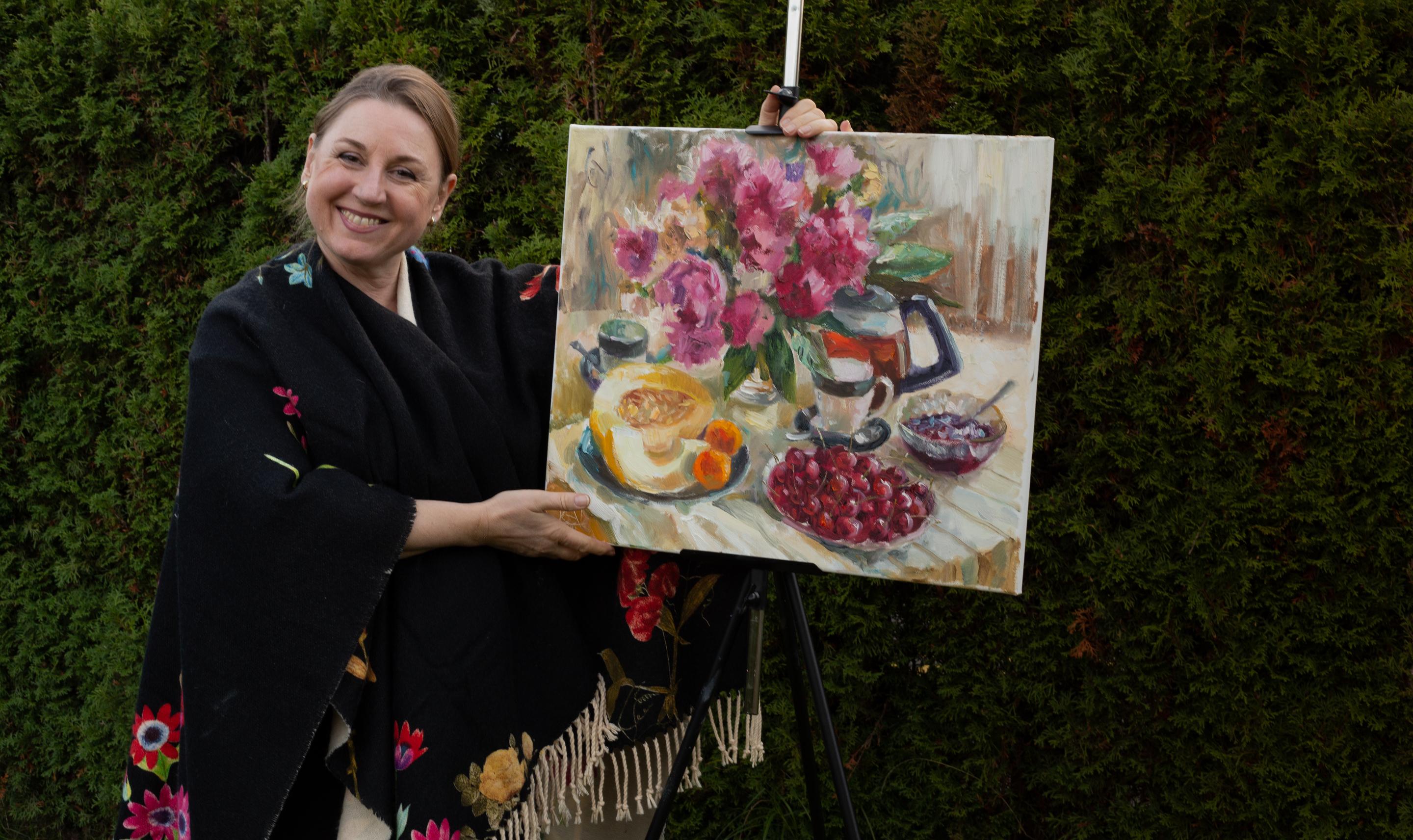 Tea Party. Blumen, Früchte, Stillleben, Ölgemälde, sommer, Impressionismus (Grau), Still-Life Painting, von Anna Shesterikova