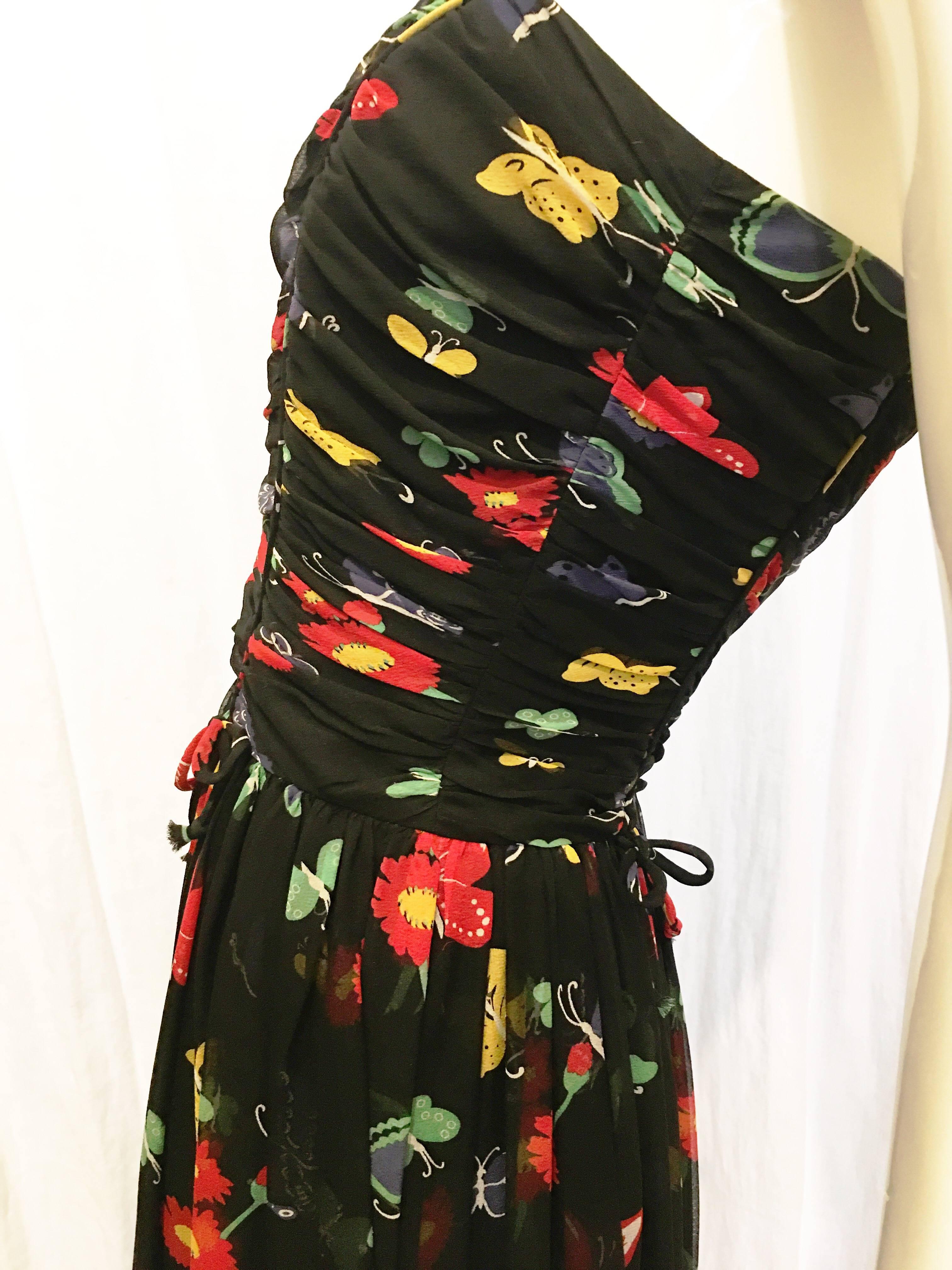 Anna Sui for Anthropologie Black Floral Flowy Dress  In Excellent Condition For Sale In Brooklyn, NY