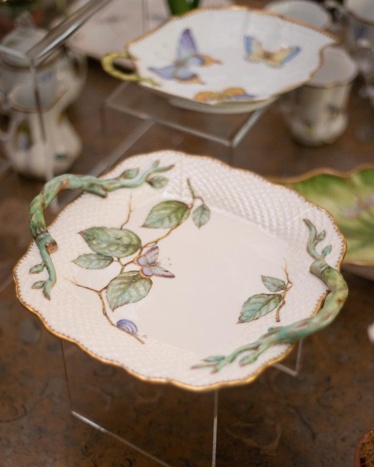 Anna Weatherley Designs Handbemaltes Serviertablett mit Griffen im Zustand „Neu“ im Angebot in Toronto, ON