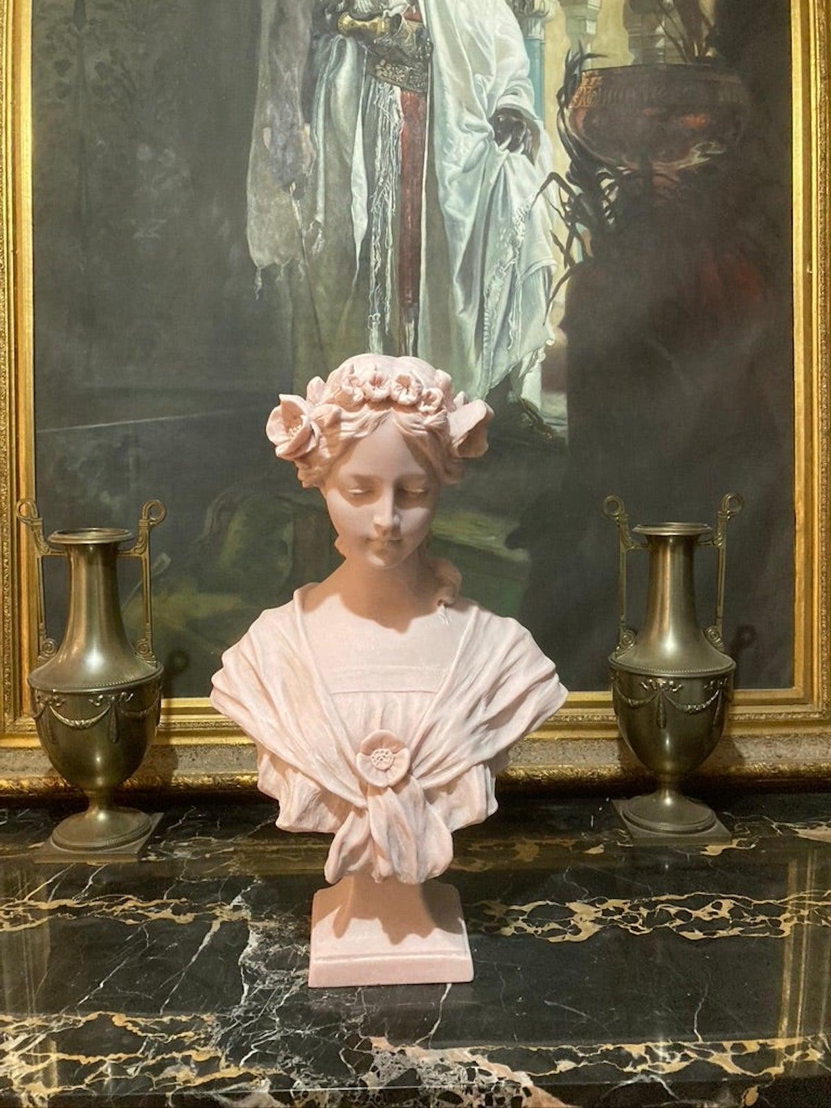 Annabel Bust Sculpture in Pink Marble, 20th Century 1