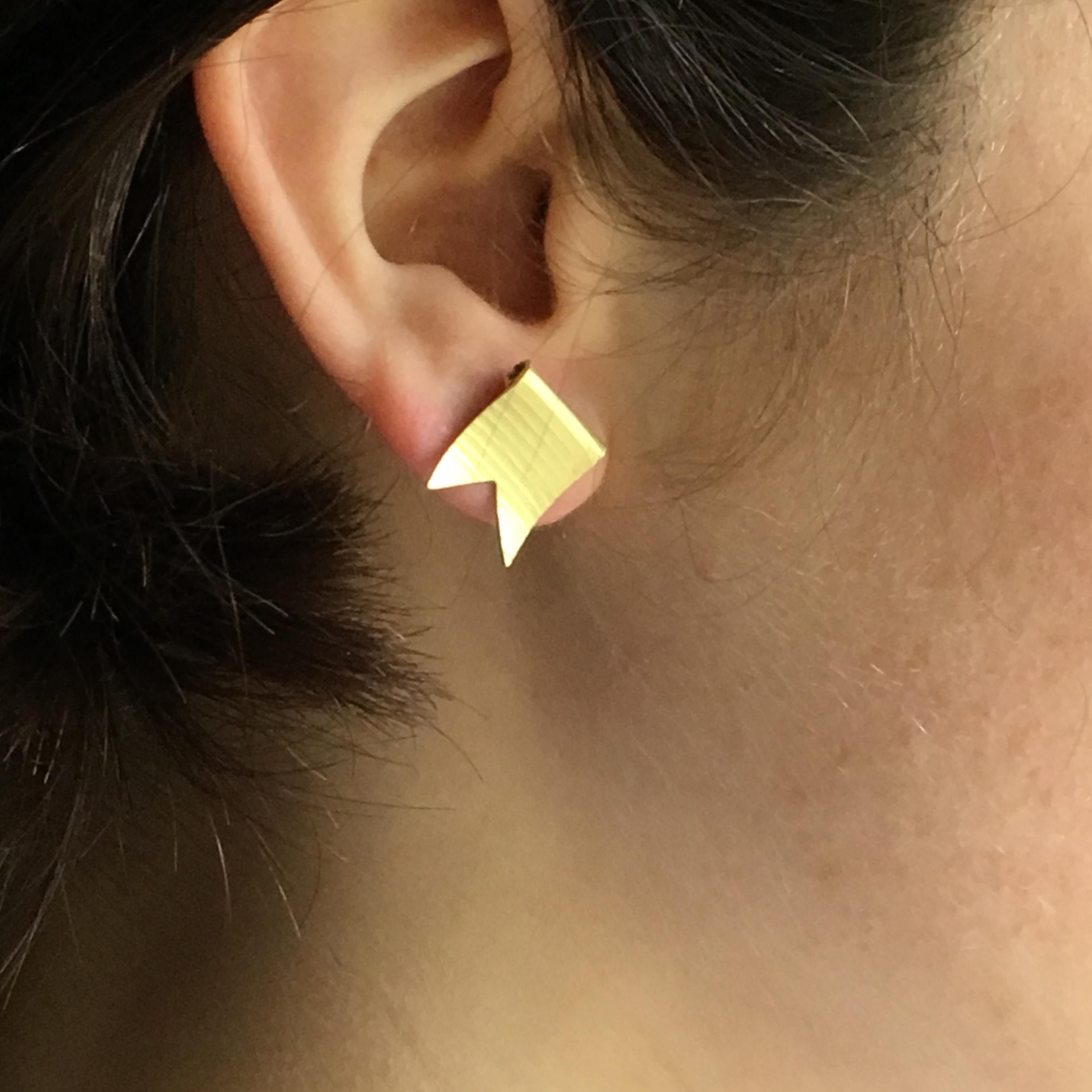 Handmade 18ct yellow gold Flag stud earrings with a grosgrain ribbon texture, the fittings are posts and scrolls.