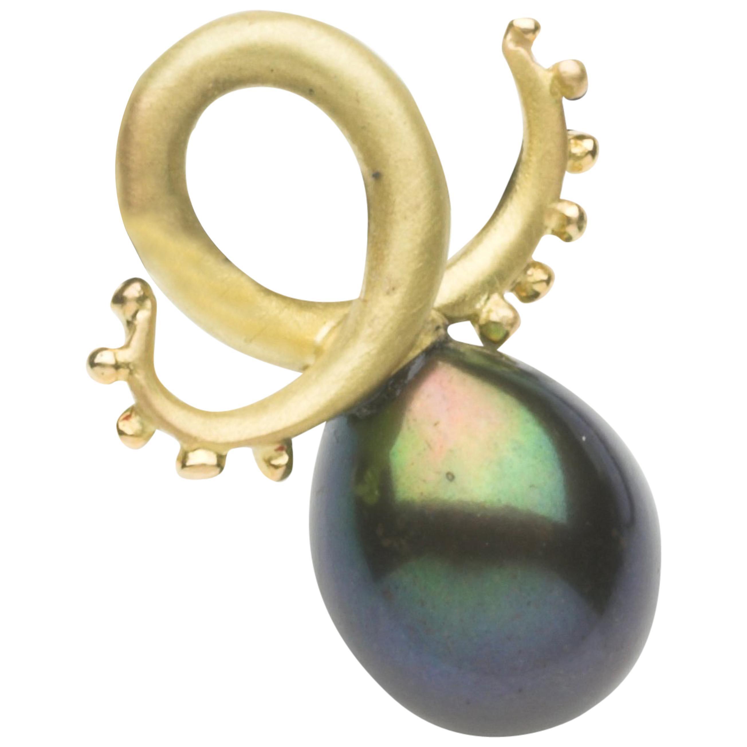 Annabel Eley Yellow Gold Pendant with a Black Drop Pearl For Sale