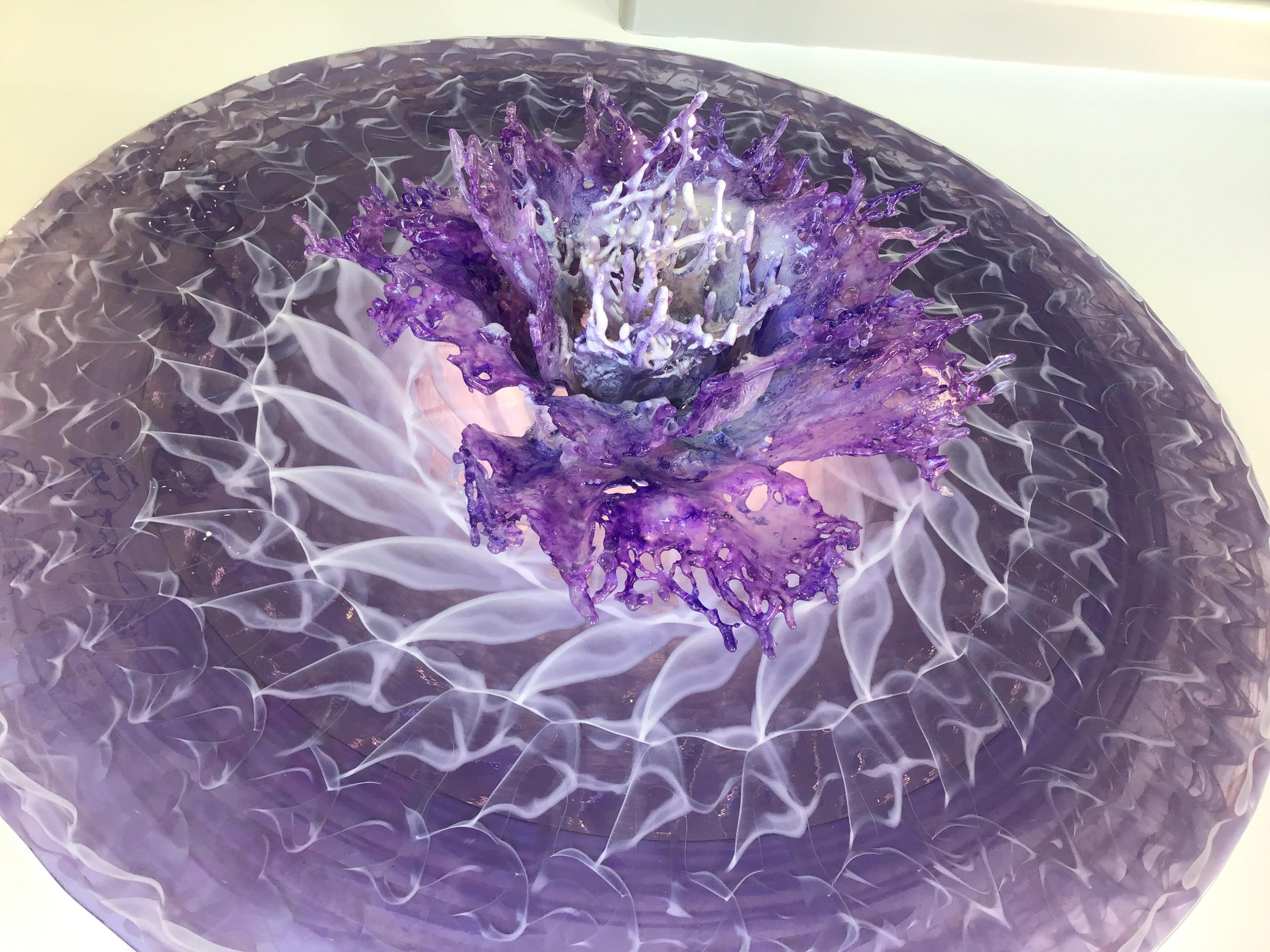 Violette Lotus-Lichtscheibe im Angebot 4