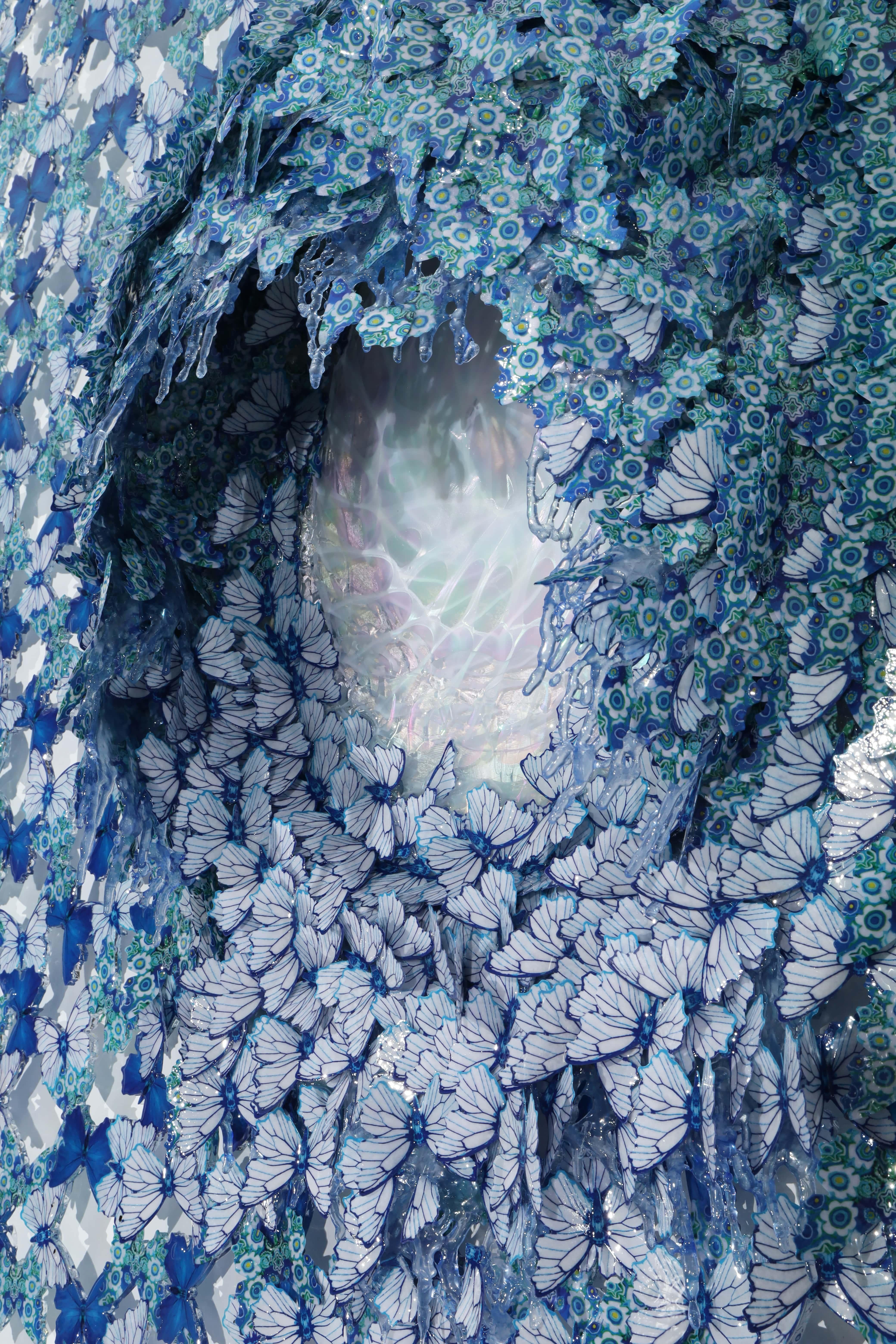 Attrape-rêves Mouche à bulles Murrina - Abstrait Sculpture par Annalù