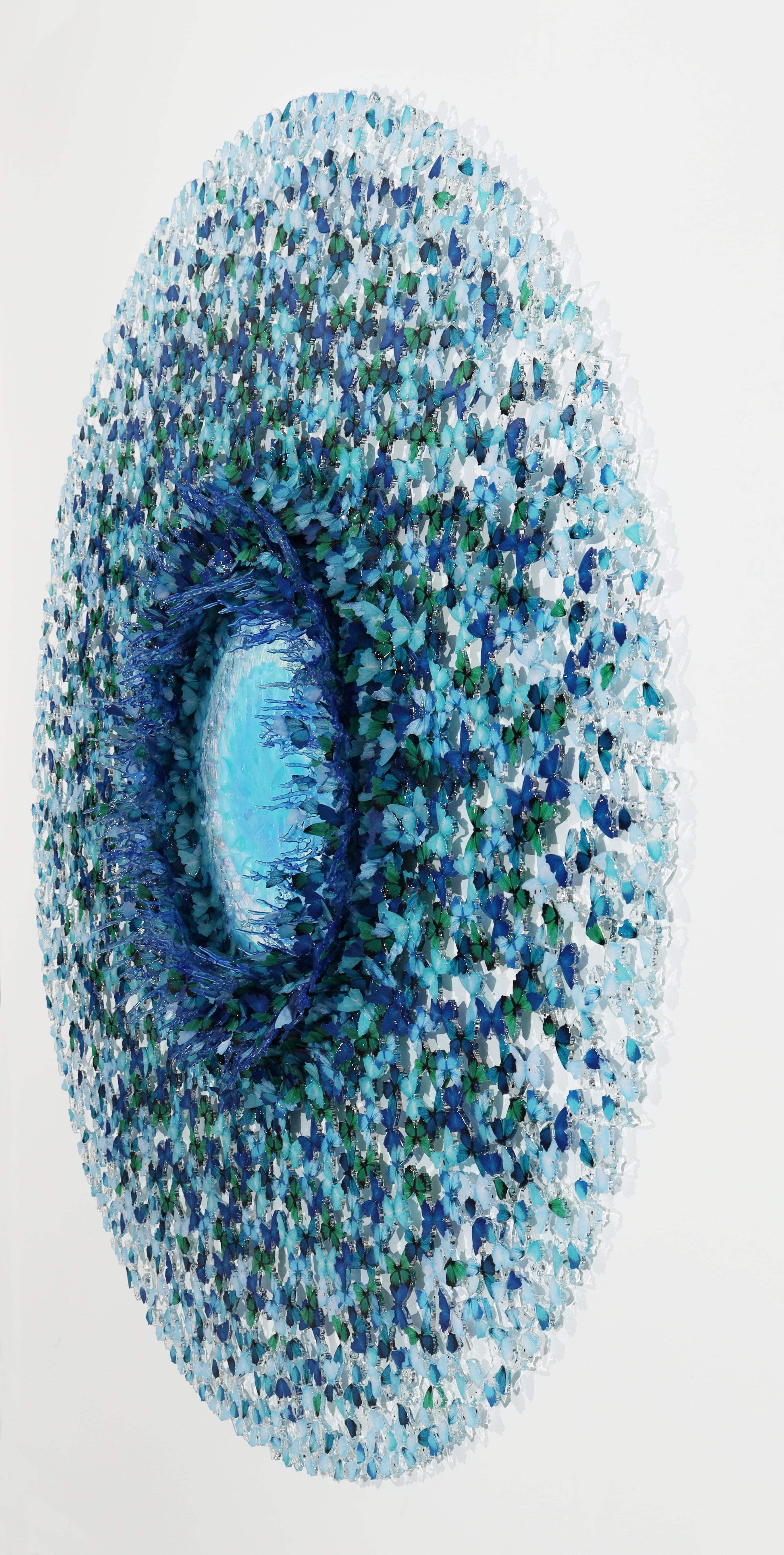 Dreamcatcher Into The Big Blue - Sculpture by Annalù
