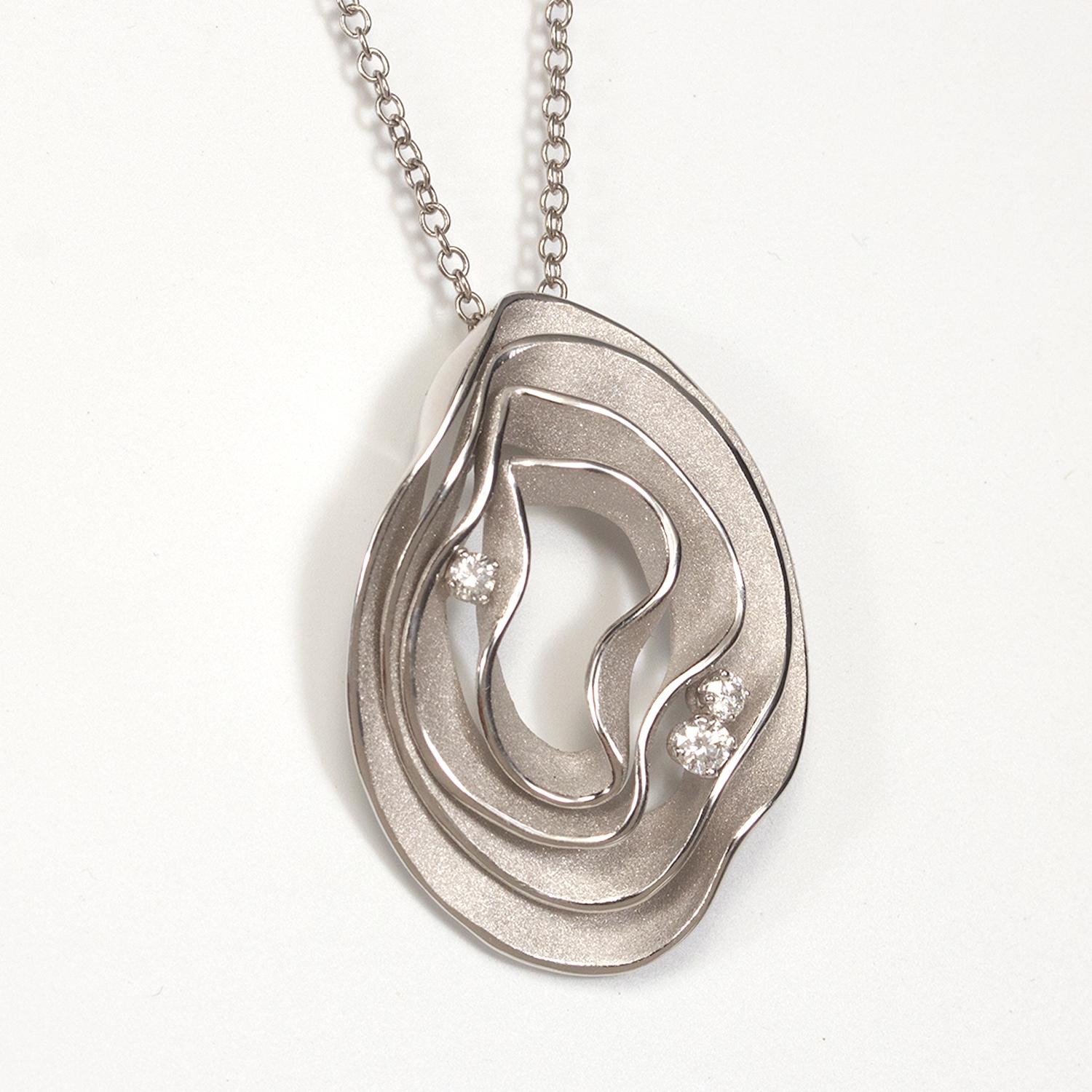 dune cartier necklace