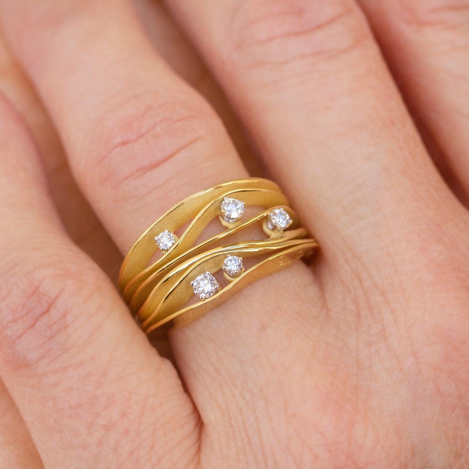 For Sale:  Annamaria Cammilli Dune Ring with Five Diamonds in 18k Yellow Lemon Bamboo Gold 11