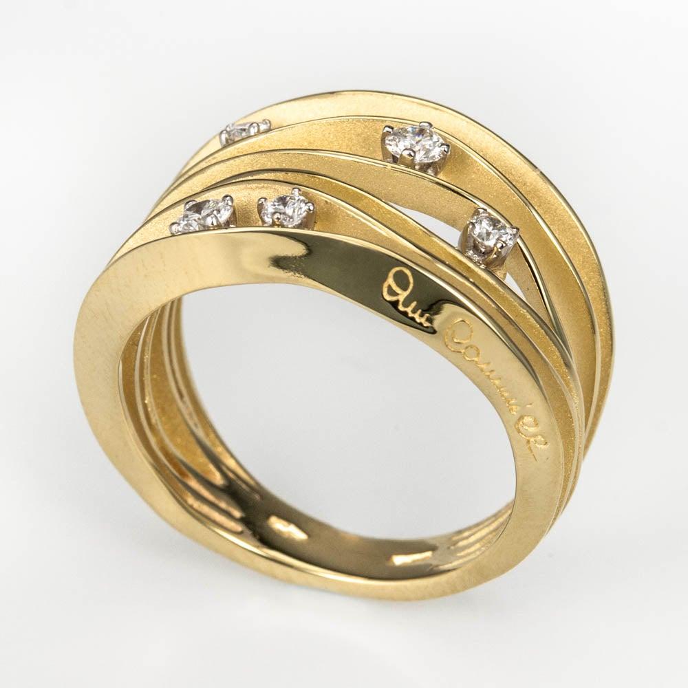 For Sale:  Annamaria Cammilli Dune Ring with Five Diamonds in 18k Yellow Lemon Bamboo Gold 4