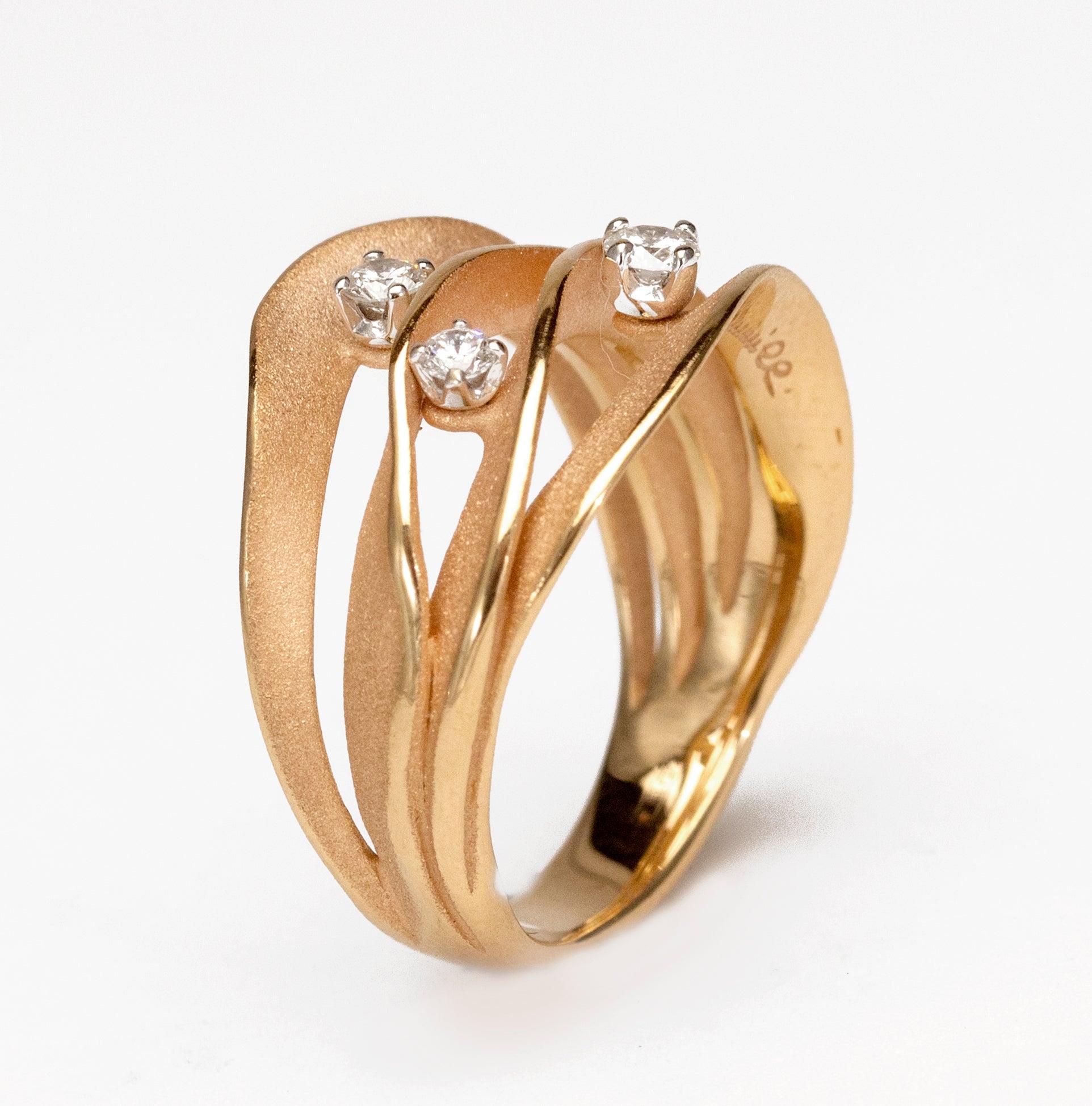 En vente :  Annamaria Cammilli Bague Dune Royal avec diamants en or champagne 18 carats 2