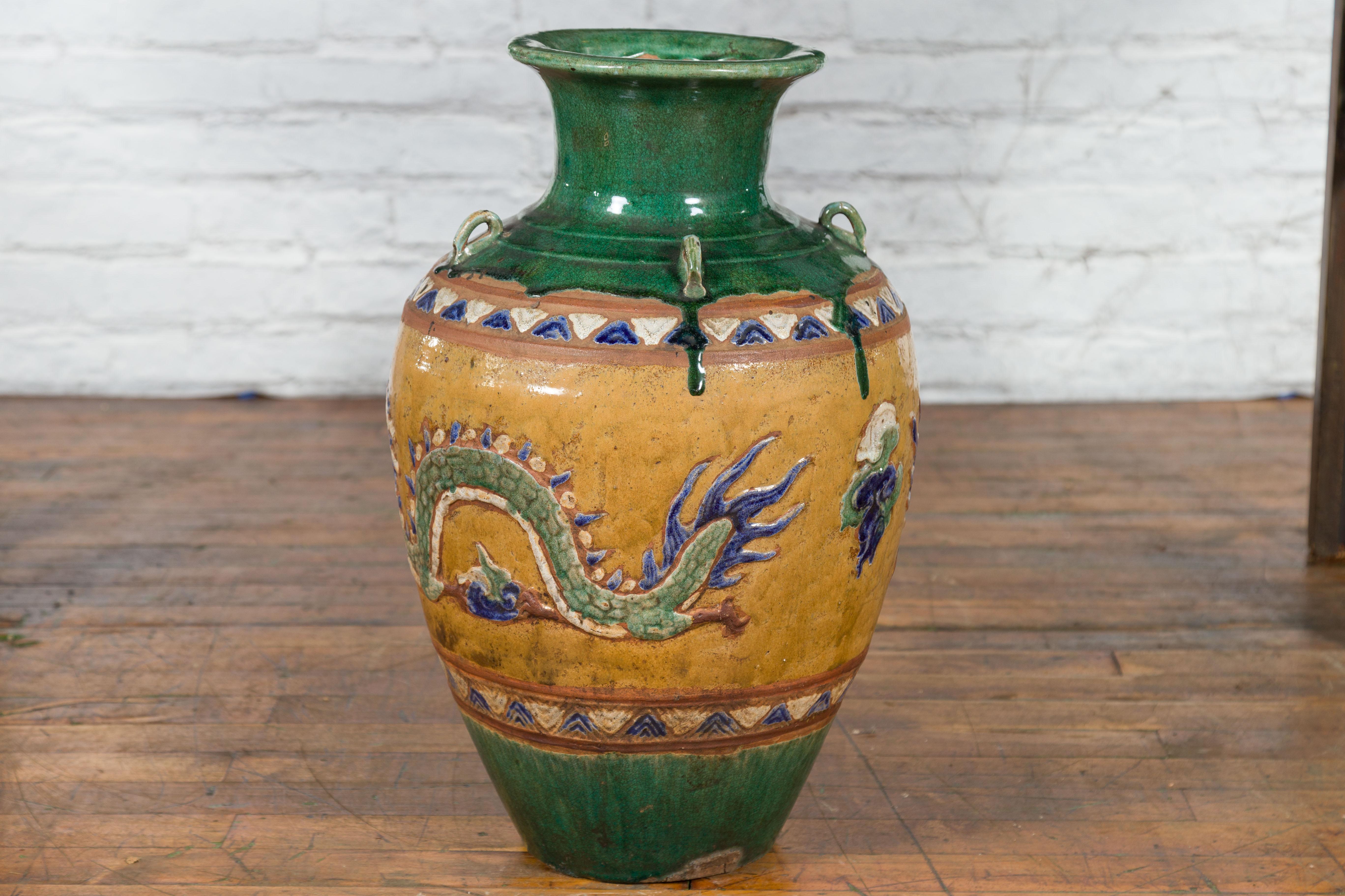 Annamese 19th Century Green Glazed Water Jar with Raised Dragon Motifs For Sale 6