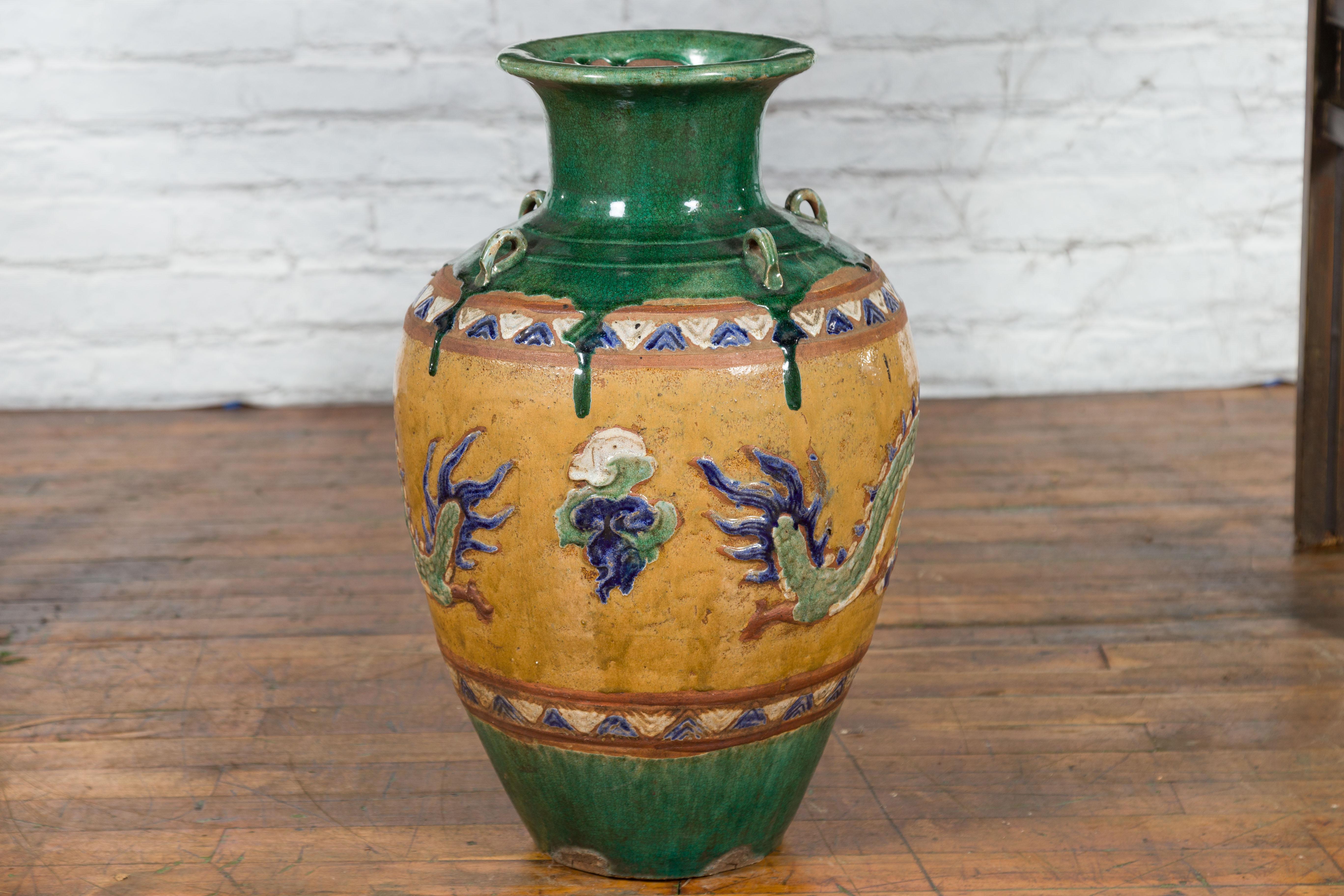 Annamese 19th Century Green Glazed Water Jar with Raised Dragon Motifs For Sale 7