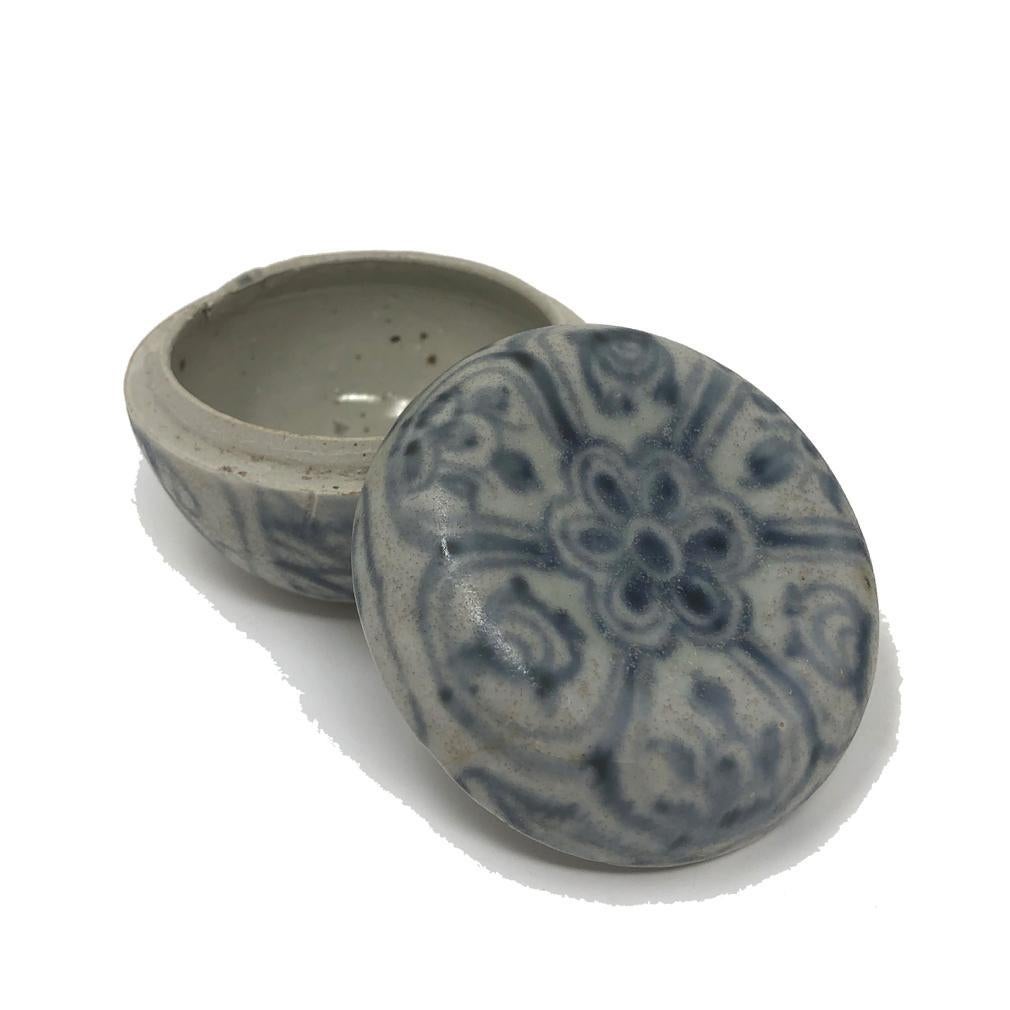 Vietnamese Annamese Blue and White Ceramic Box, Chu Dau kiln, Vietnam For Sale