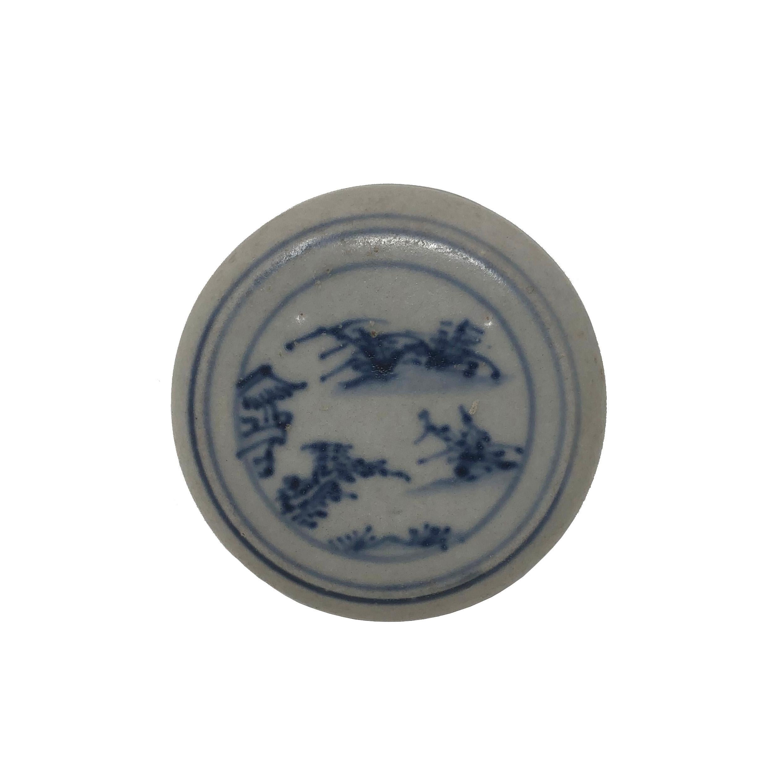 Annamese Blue and White Ceramic Box, Chu Dau kiln, Vietnam For Sale 1