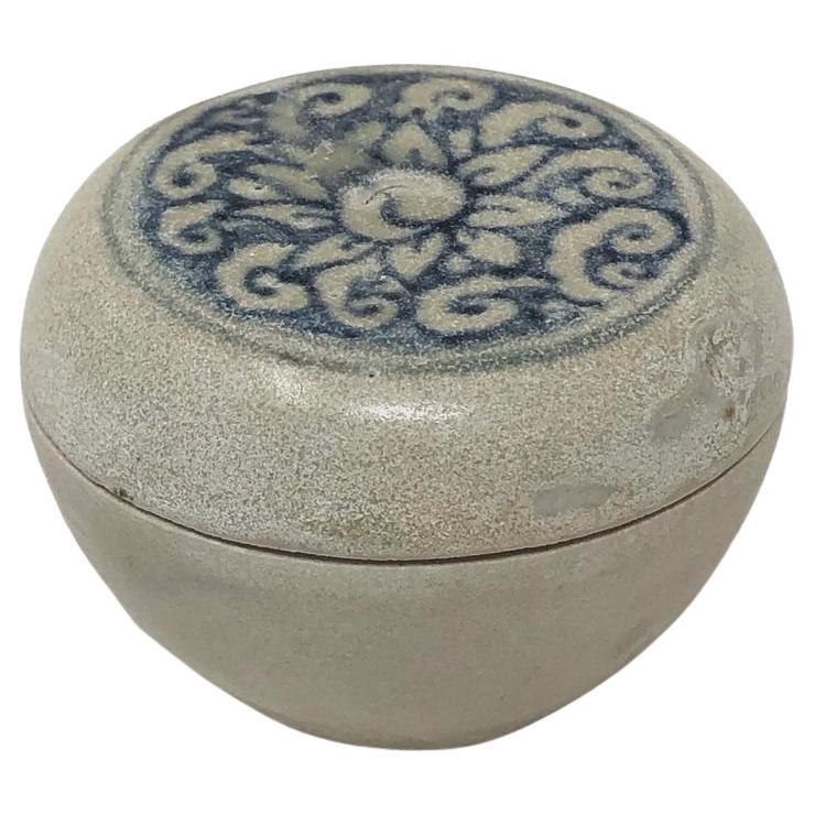 Annamese Blue and White Ceramic Box, Hoi An Hoard, Chu Dau kiln For Sale