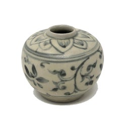 Annamese Blue and White Ceramic Jarlet, Chu Dau kilns, Vietnam, circa 1500