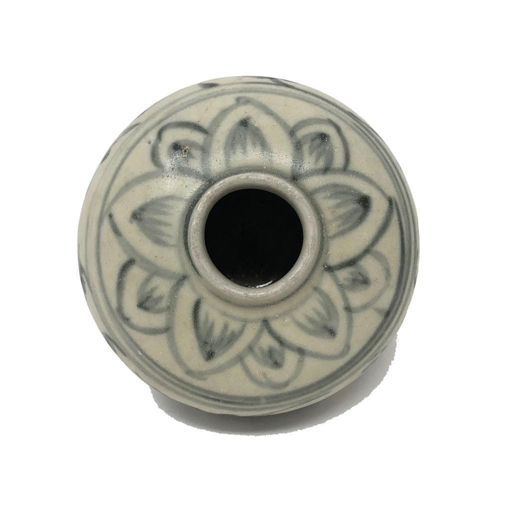 Jarra de cerámica azul y blanca de Annam, hornos de Chu Dau, Vietnam, hacia 1500 en Bueno estado para la venta en Point Richmond, CA