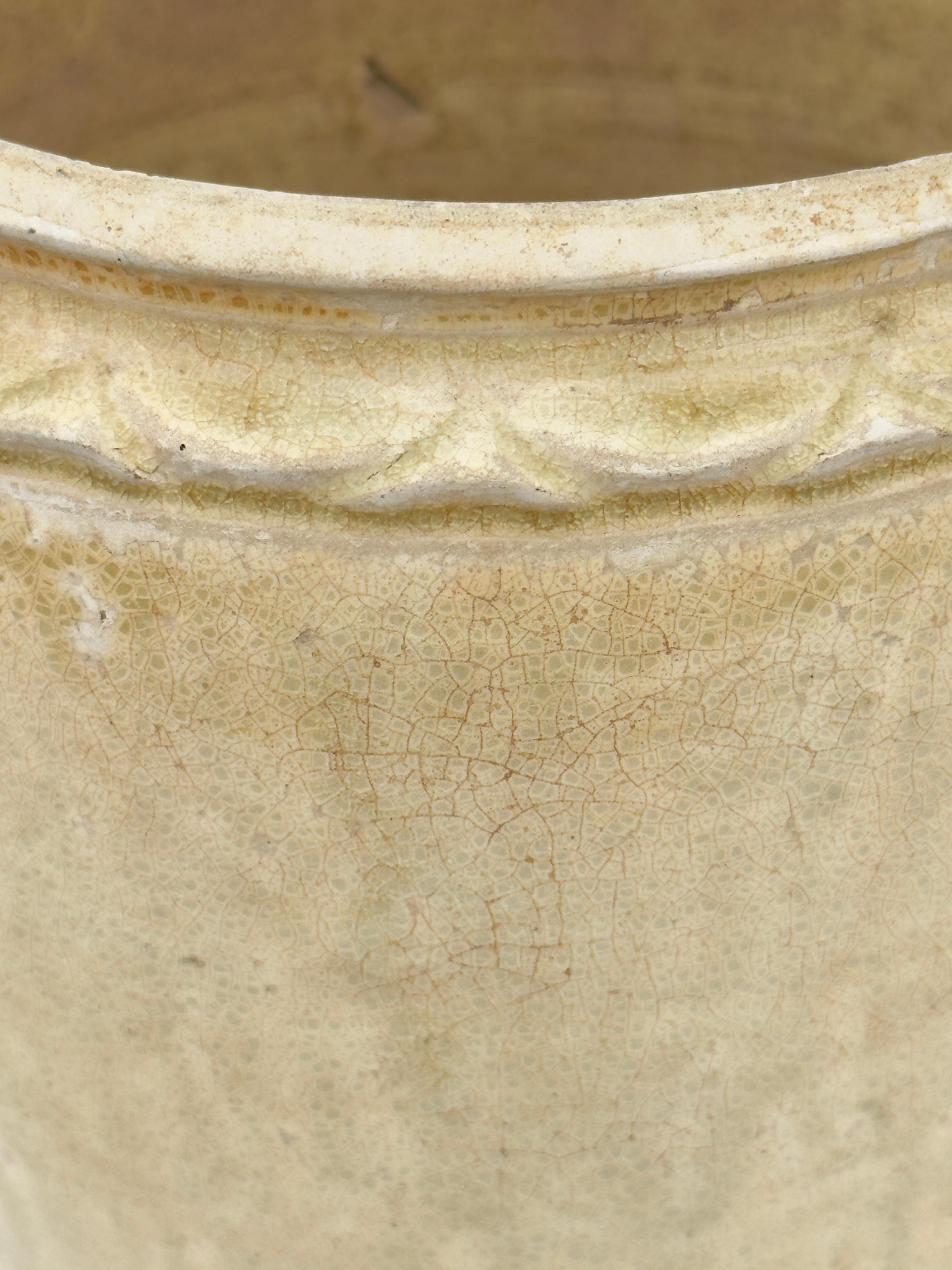 Annamese Cylindrical Jar, Vietnam, 11-15th century For Sale 1