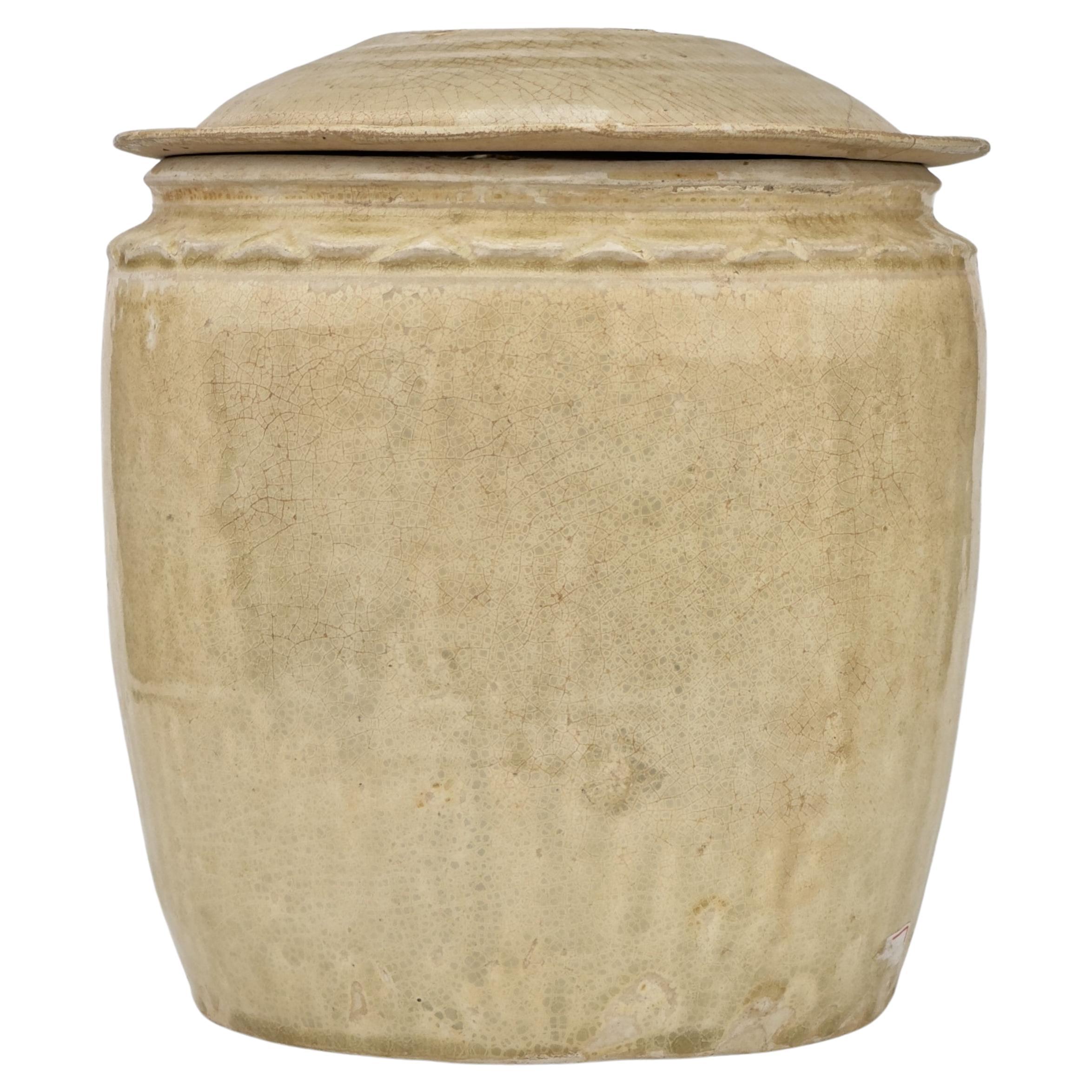 Annamese Cylindrical Jar, Vietnam, 11-15th century For Sale