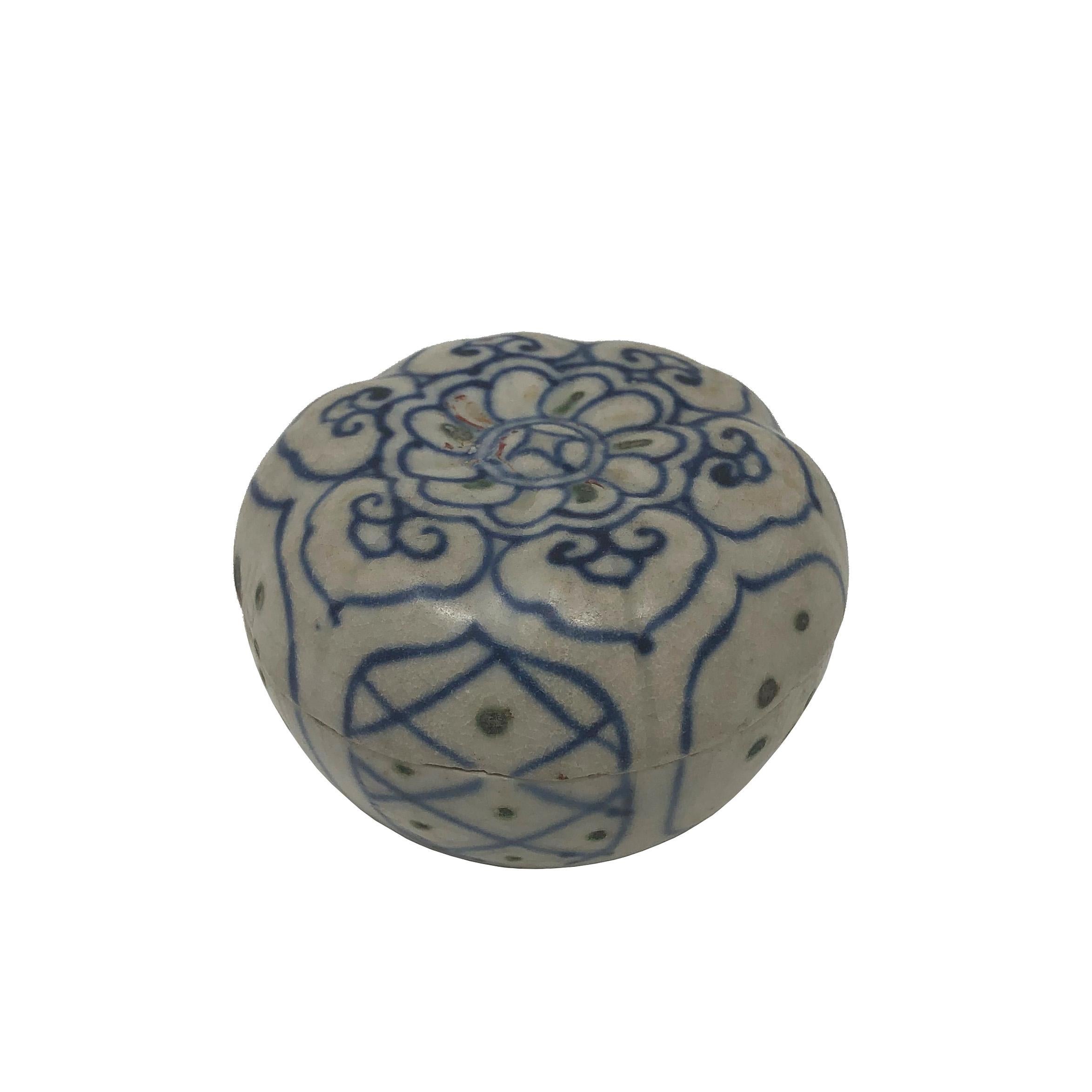 Fired Annamese Molded Blue and White Ceramic Box, Chu Dau kiln, Vietnam For Sale