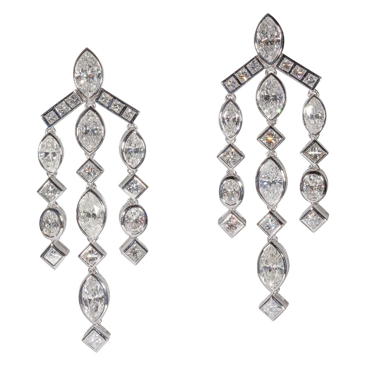 Modern Marquise Chandellier 18K White Diamond Earrings For Sale