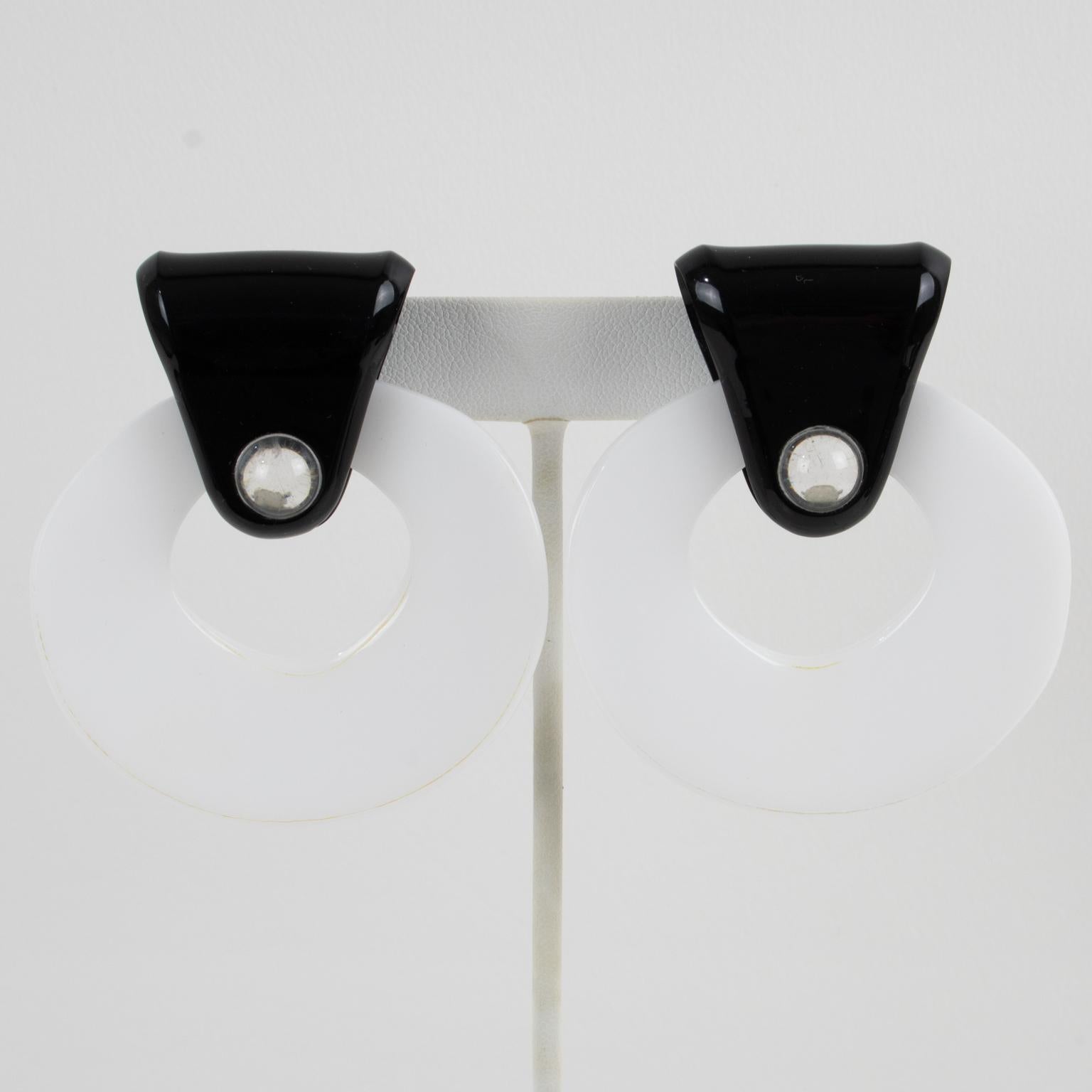 Pendientes de clip de resina bicolor Anne & Frank Vigneri en venta 3