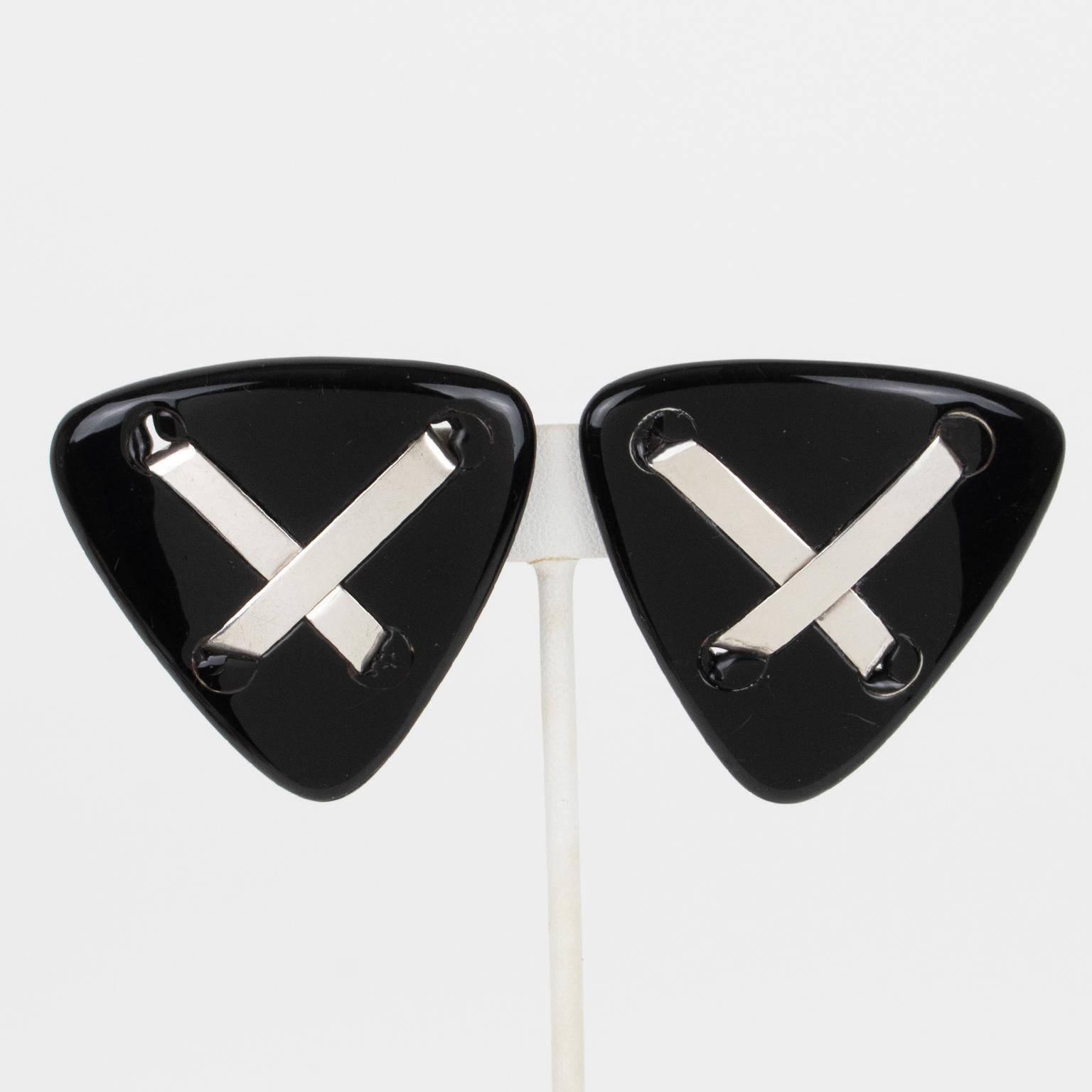 Anne and Frank Vigneri Black Lucite and Sterling Silver Clip Earrings For Sale 1