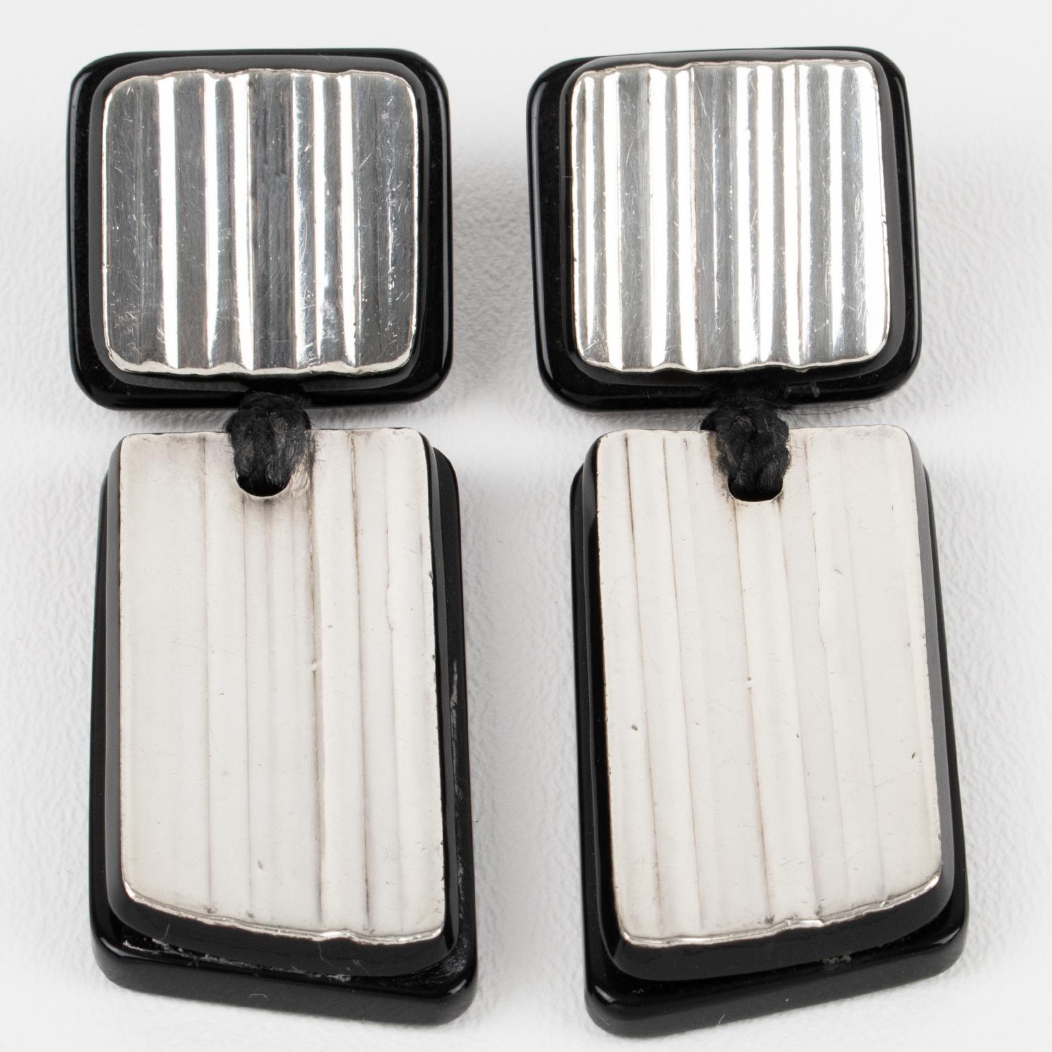 Anne and Frank Vigneri Black Lucite and Sterling Silver Dangle Clip Earrings For Sale 2