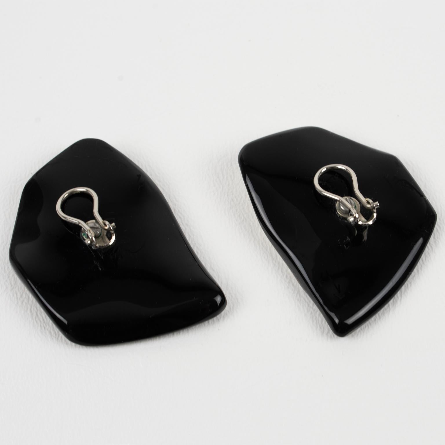 Anne and Frank Vigneri Black Lucite and Sterling Silver Freeform Clip Earrings In Good Condition For Sale In Atlanta, GA