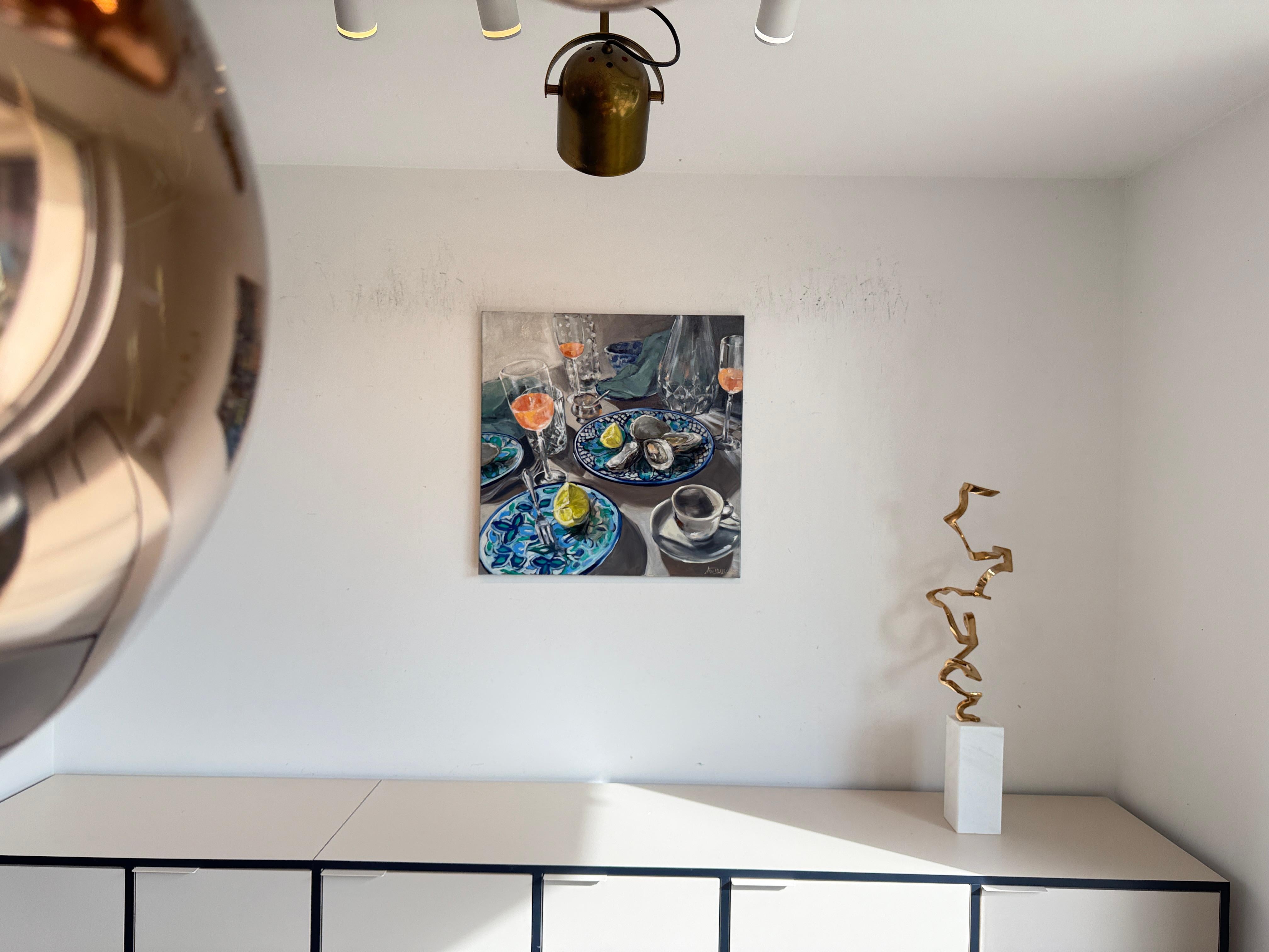 Night out by Anne Böddeker - pintura al óleo contemporánea bodegón escena de mesa en venta 4