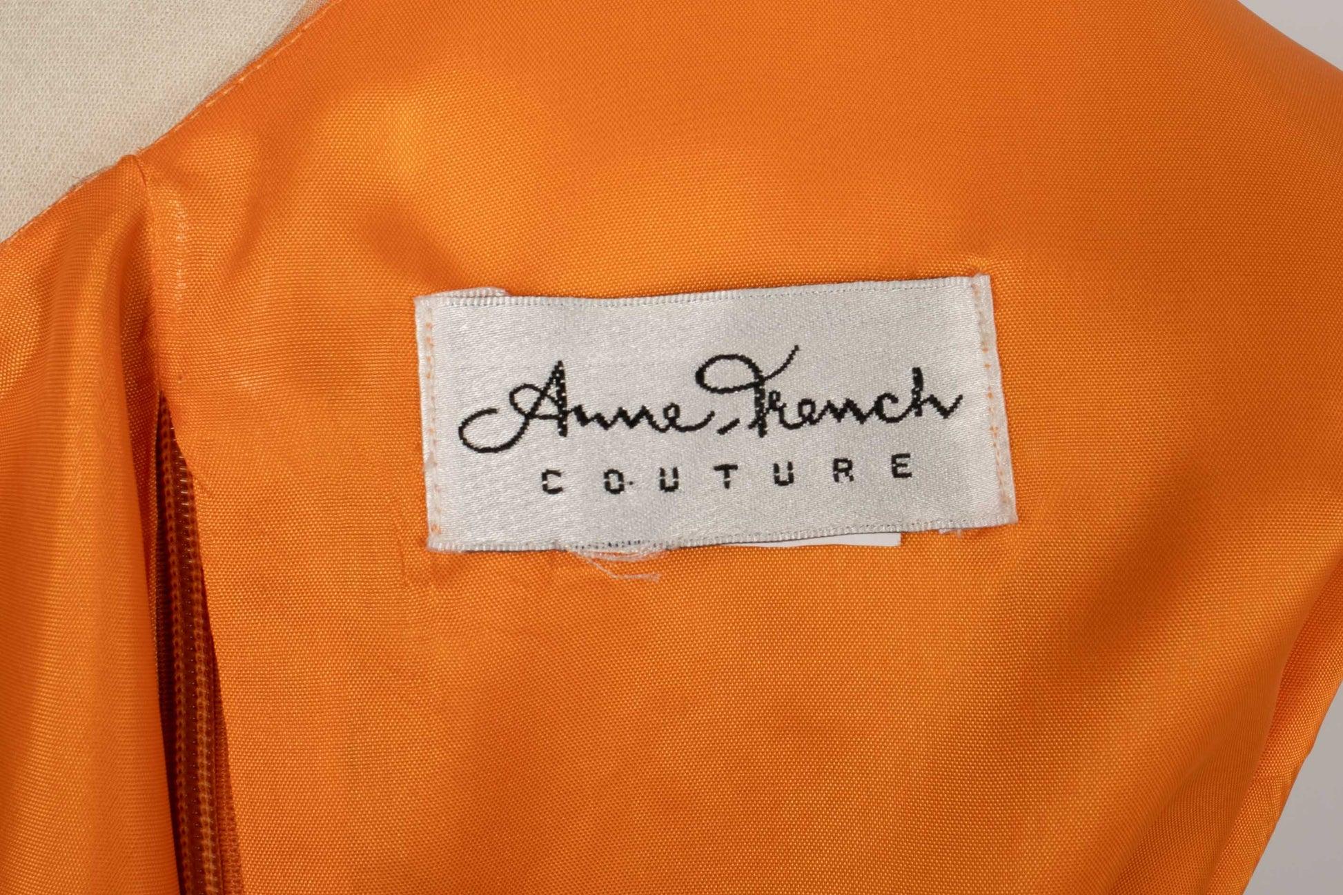 Anne French Conjunto de crepé Couture en tonos rosa y naranja en venta 6
