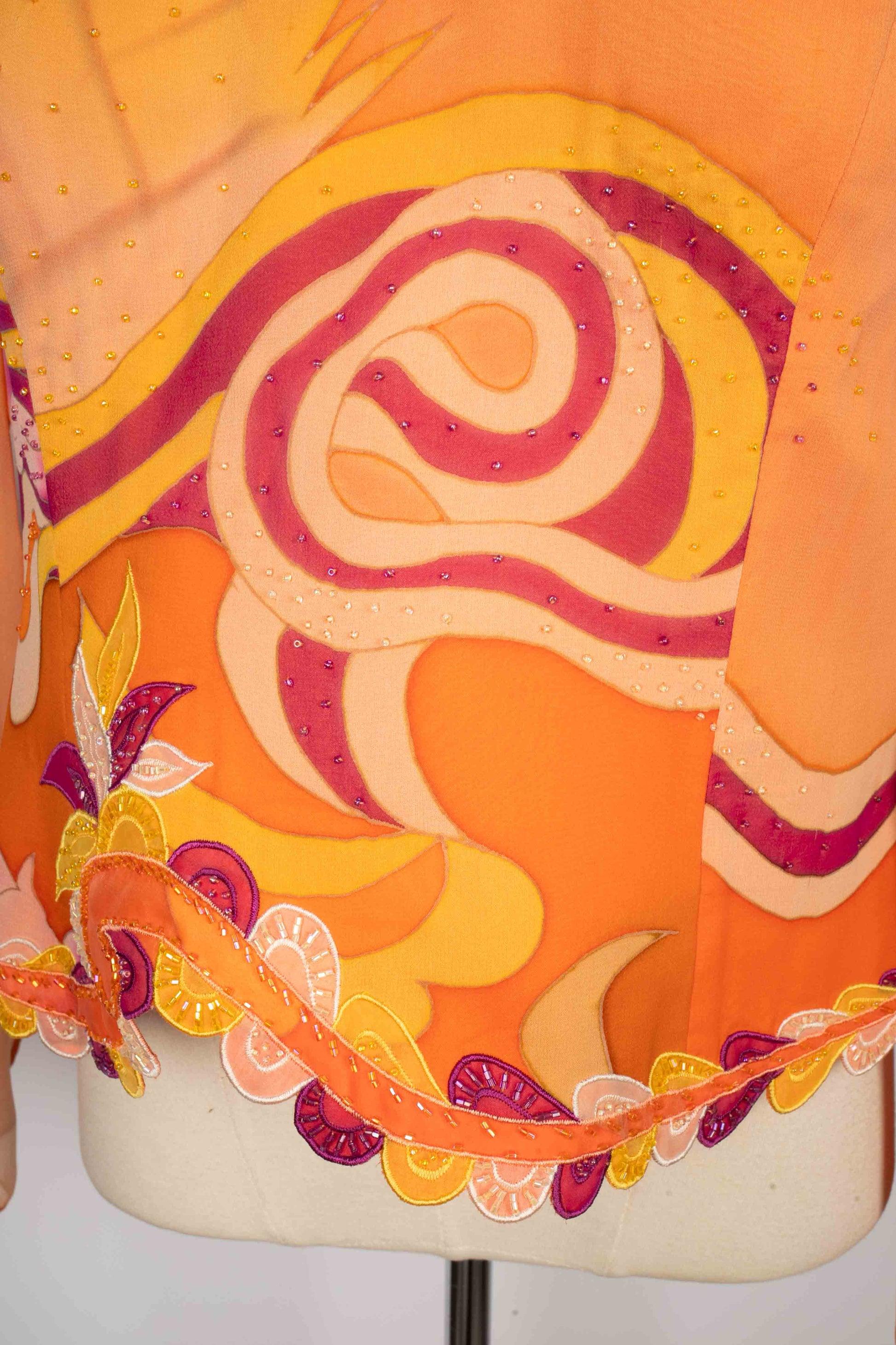 Anne French Conjunto de crepé Couture en tonos rosa y naranja en venta 3