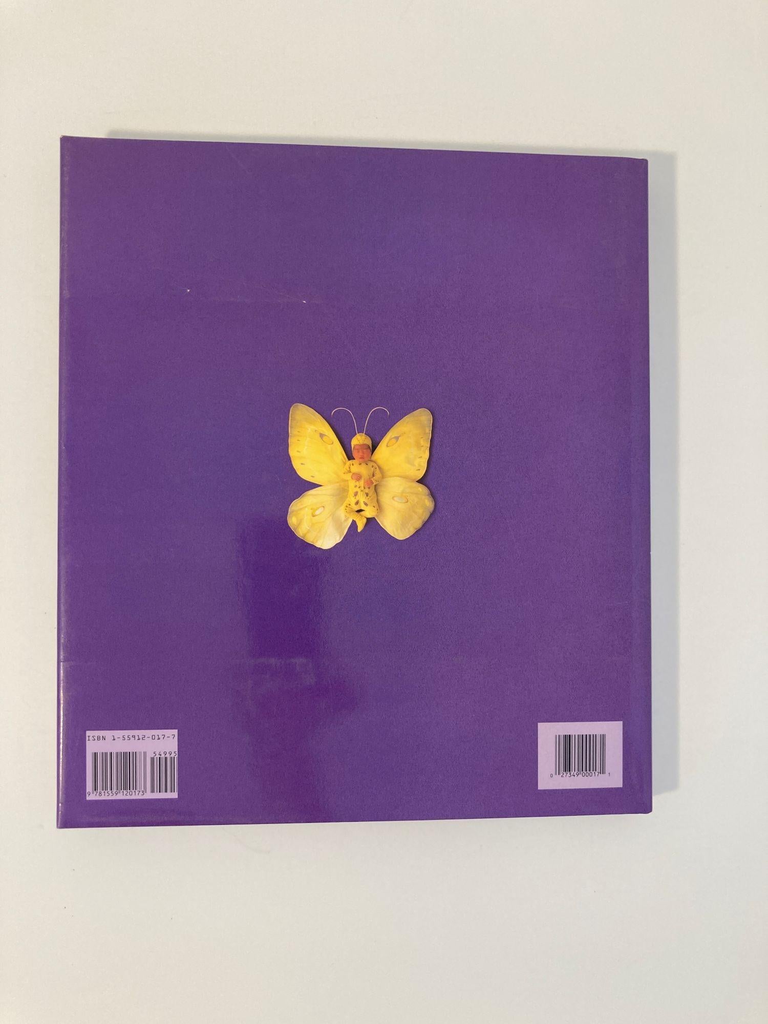 Anne Geddes Down in The Garden Large Hardcover Book, 1996 In Good Condition For Sale In North Hollywood, CA