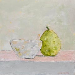 Bol et poire d'Anne Harney, peinture de nature morte florale contemporaine