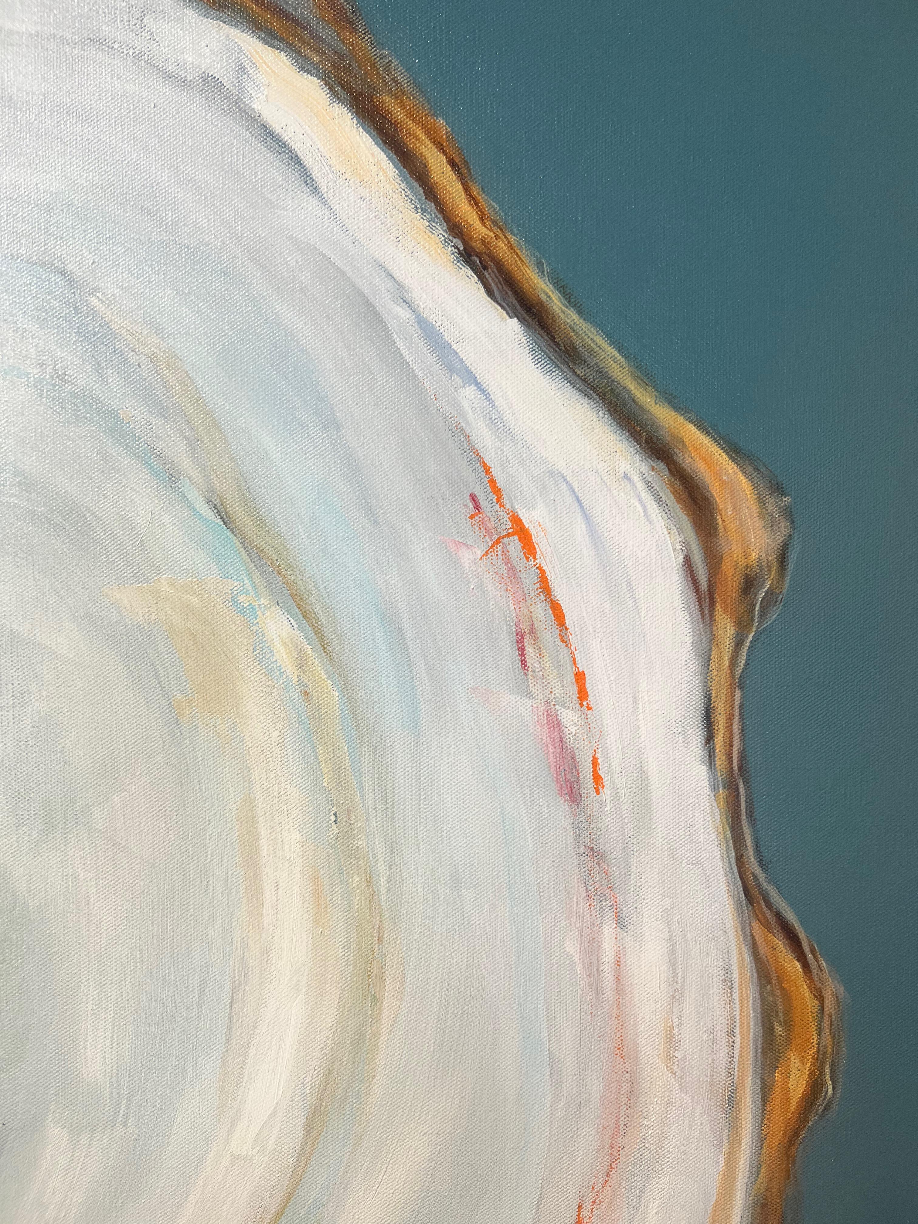 Peinture à l'huile d'un seul huîtres blanc sur fond gris foncé « Oyster Creek » - Painting de Anne Harney