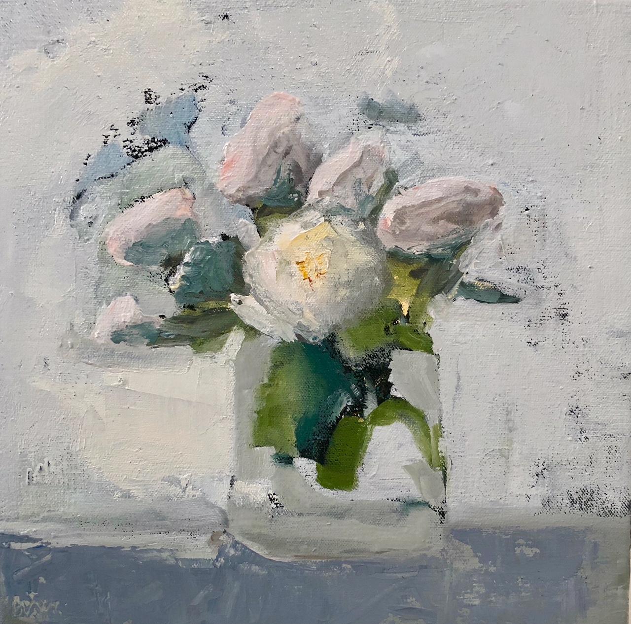 Anne Harney Still-Life Painting - "Whites" painterly still life of white roses in a vase